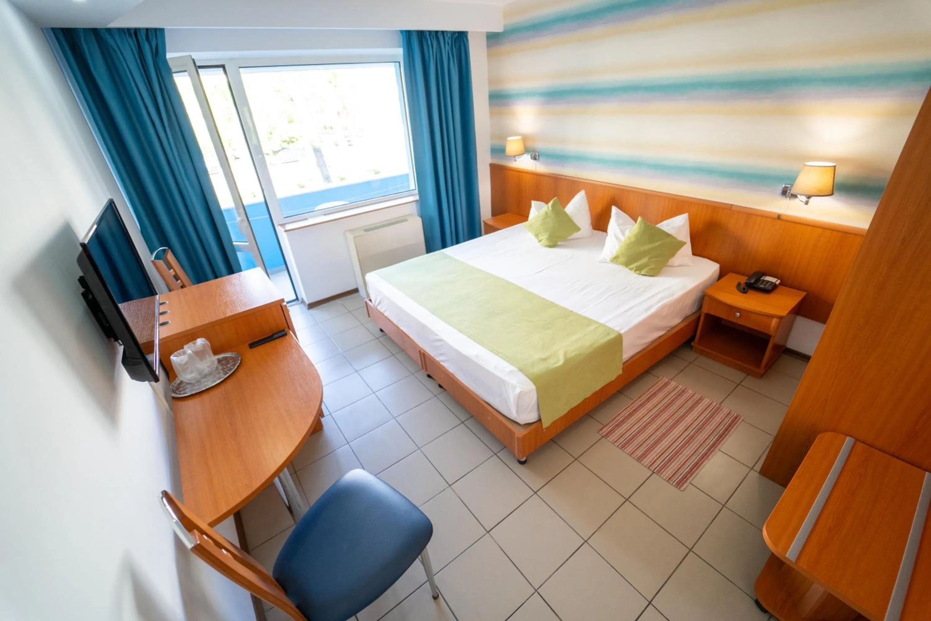 Photo of the whole room, Bed in Hotel Apollo