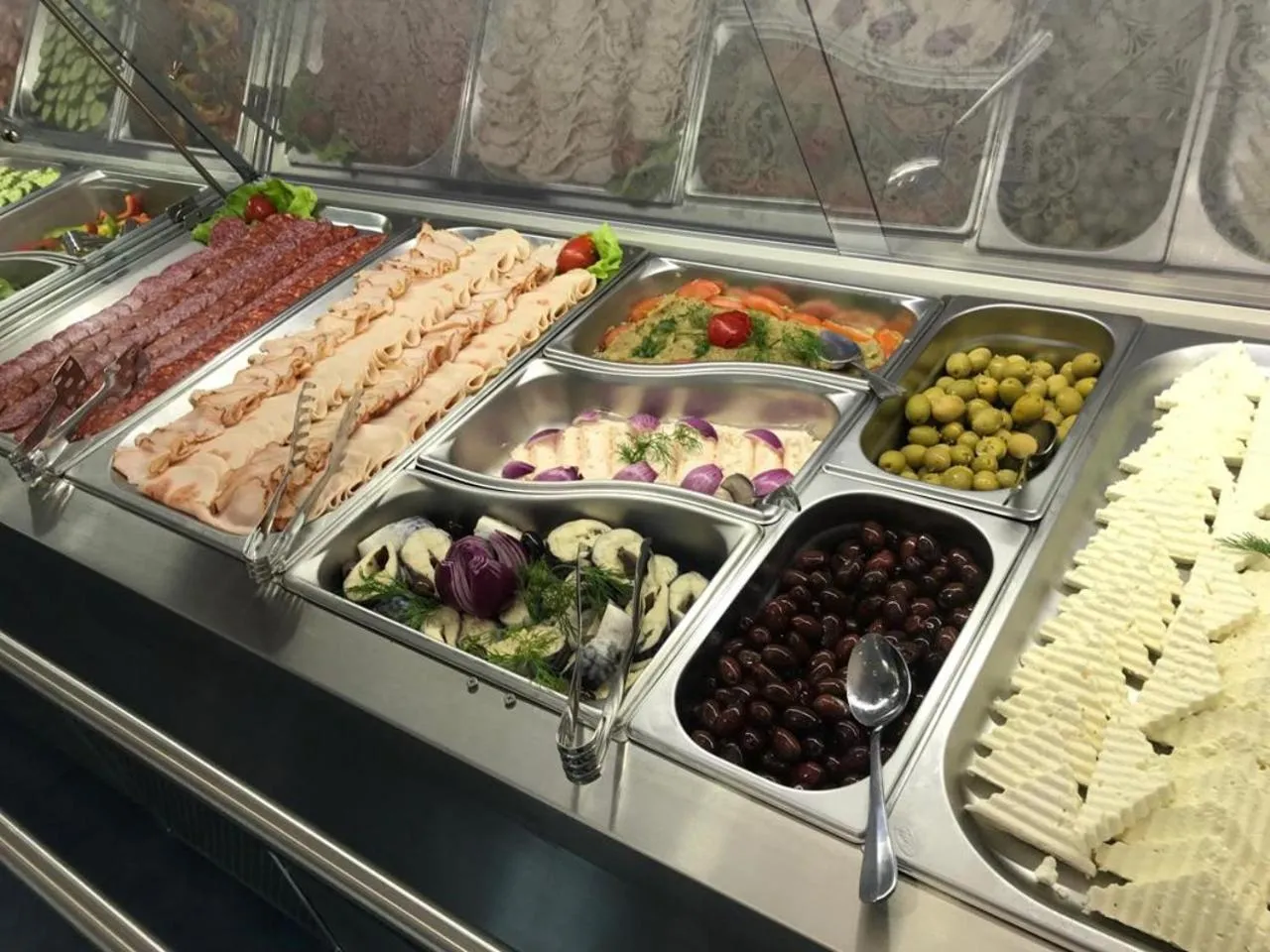 Buffet breakfast in Hotel Apollo