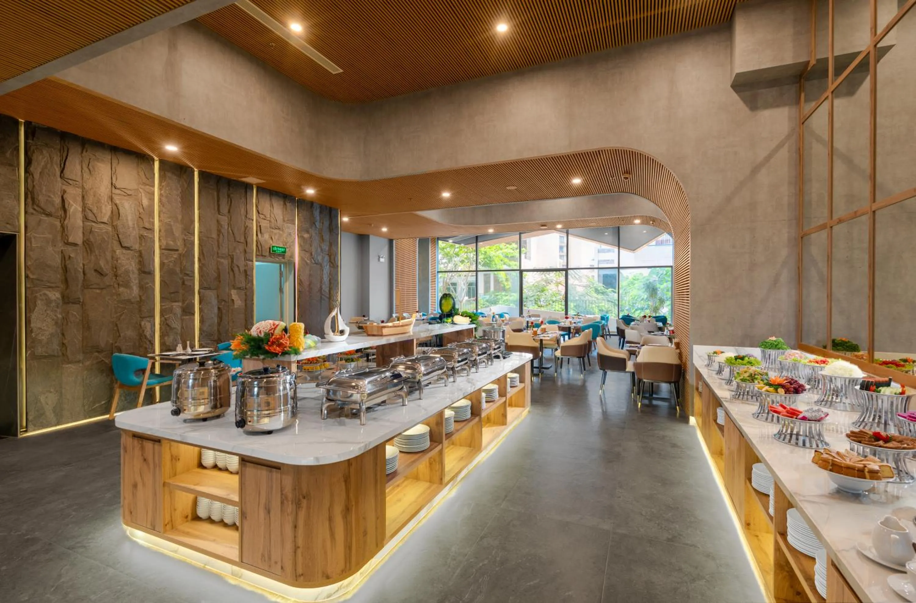 Restaurant/places to eat in Seaside Boutique Hotel Nha Trang Beach