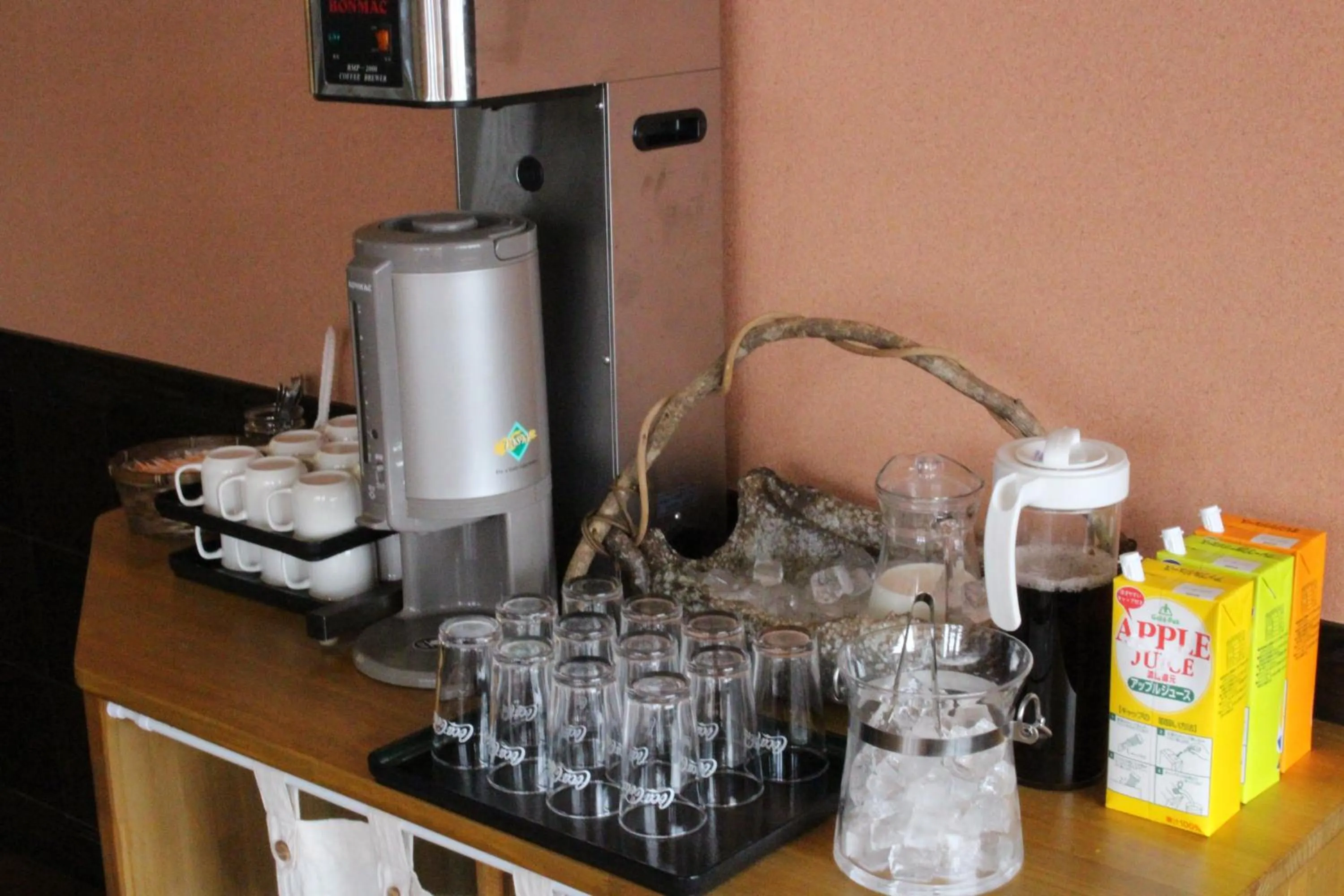 Restaurant/places to eat in Toyooka Sky Hotel