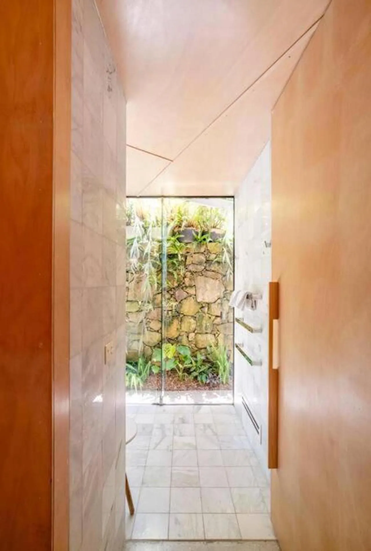 Bathroom in Buhwi Bira Byron Bay - Studio