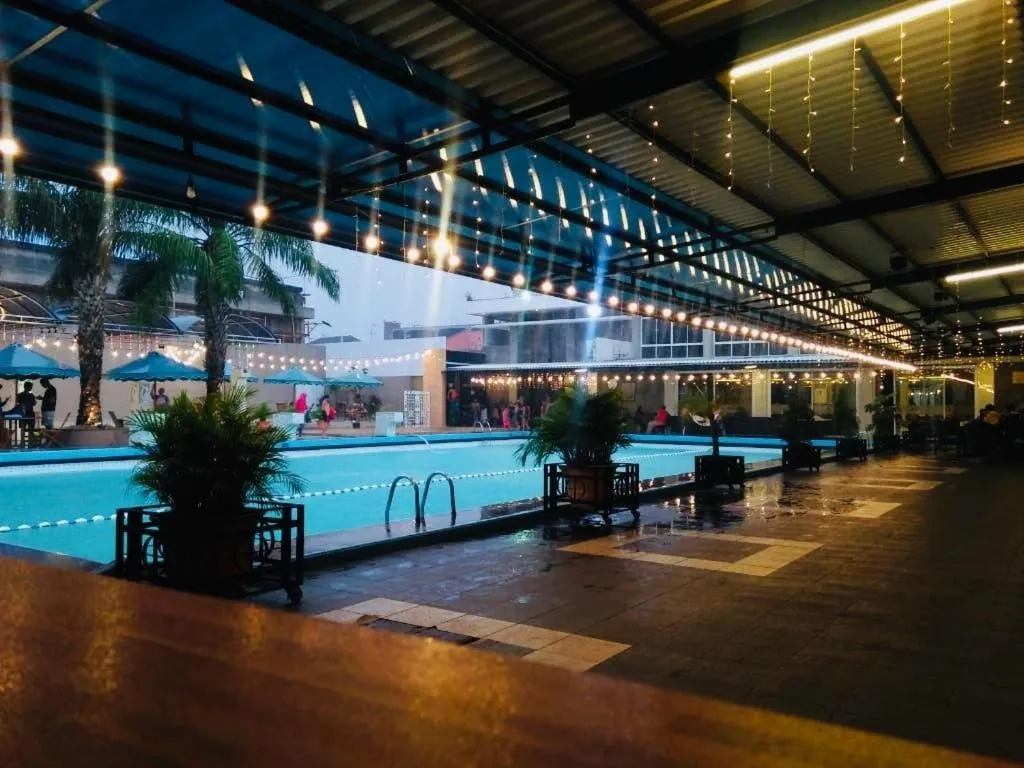 Swimming pool in Hotel Nirwana Pekalongan