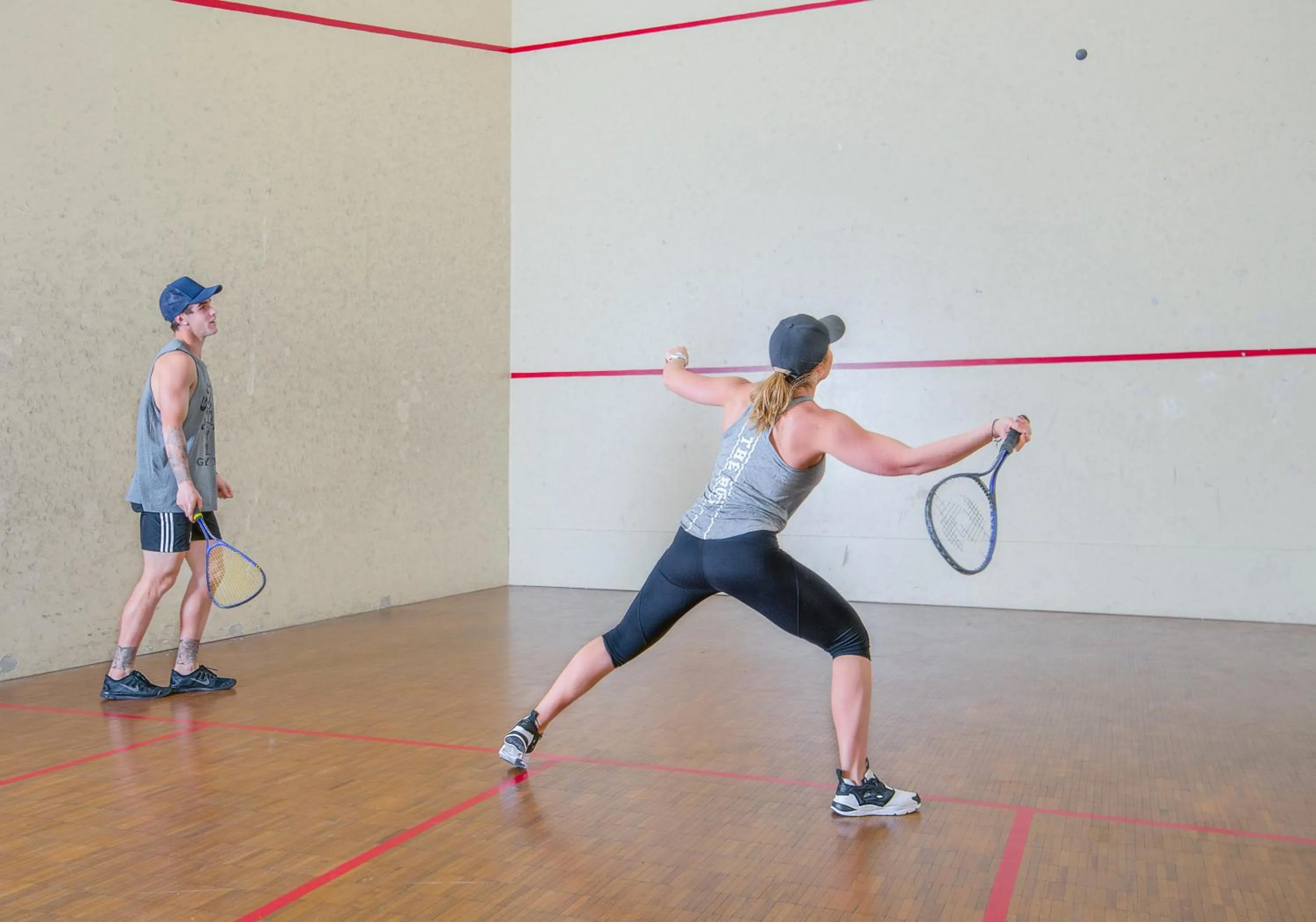 Activities in Surfers Aquarius on the Beach