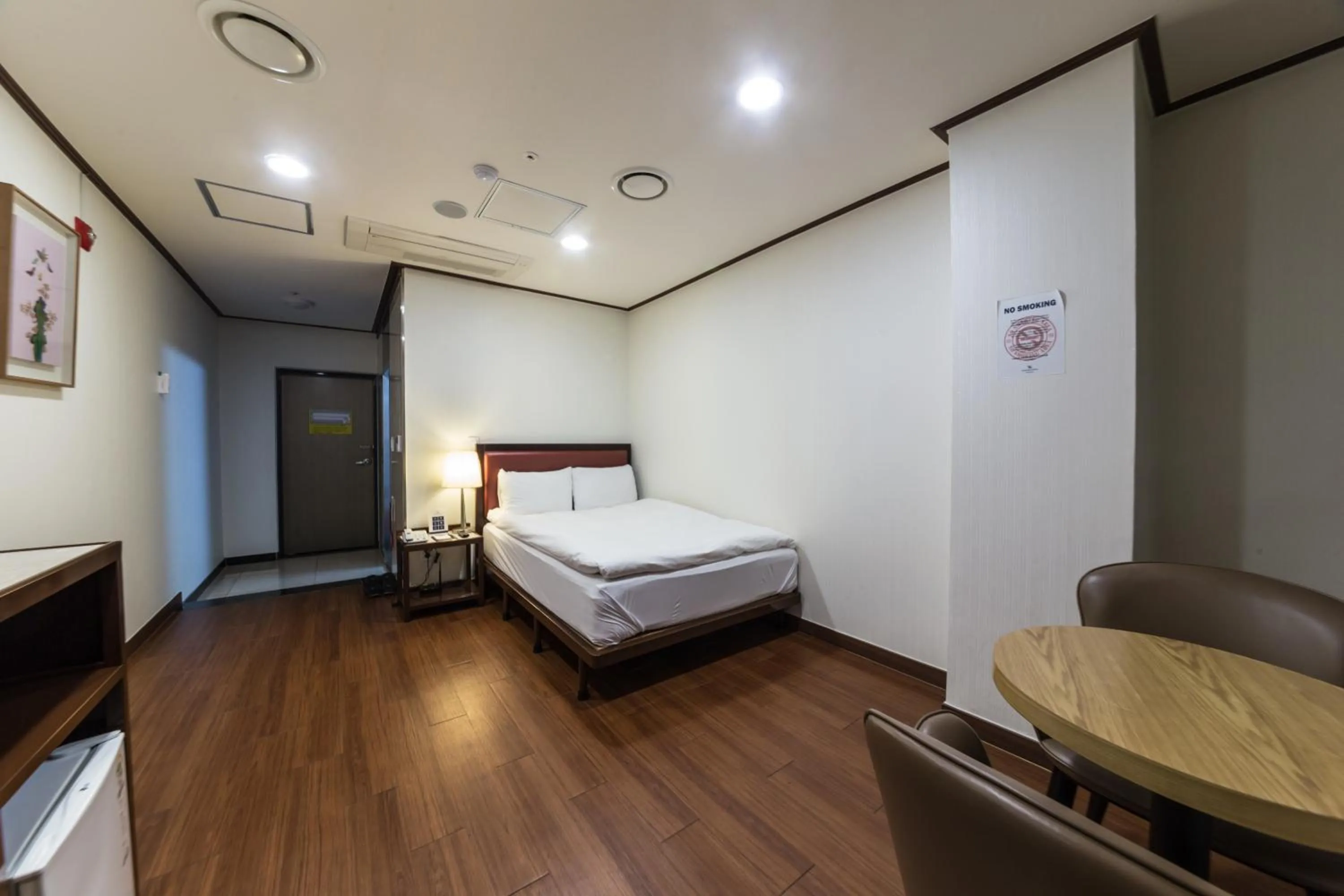 Bed in Youngbin Hotel