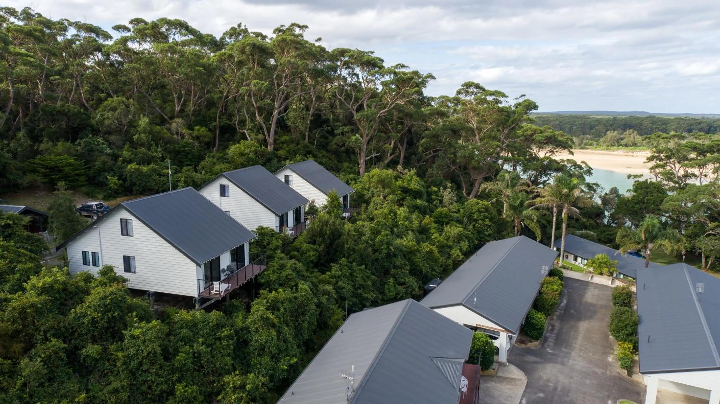 Property building in Haven Holiday Resort Sussex Inlet