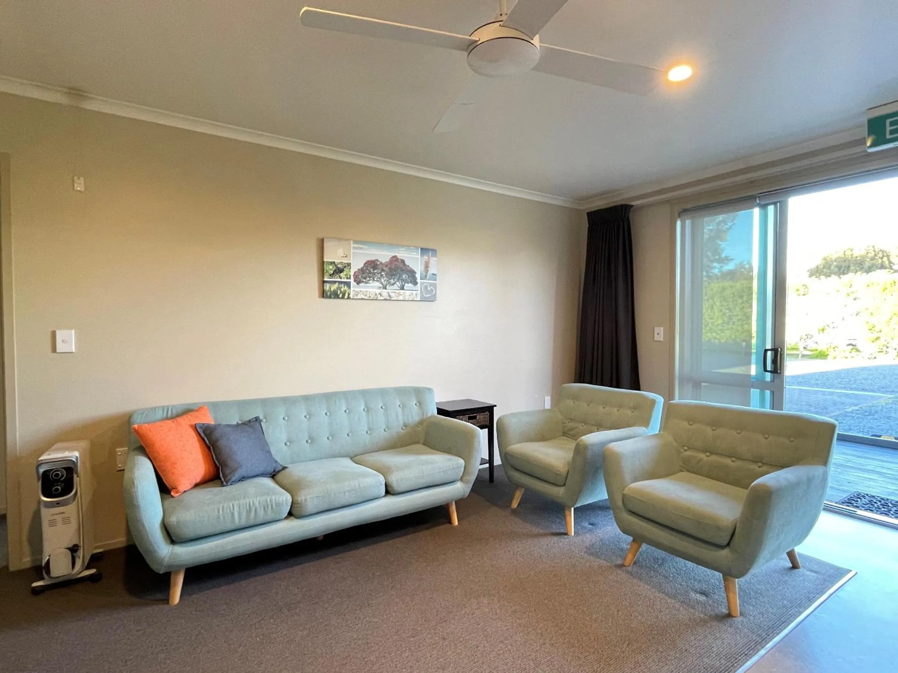 Living room in Pacific Park Christian Holiday Camp