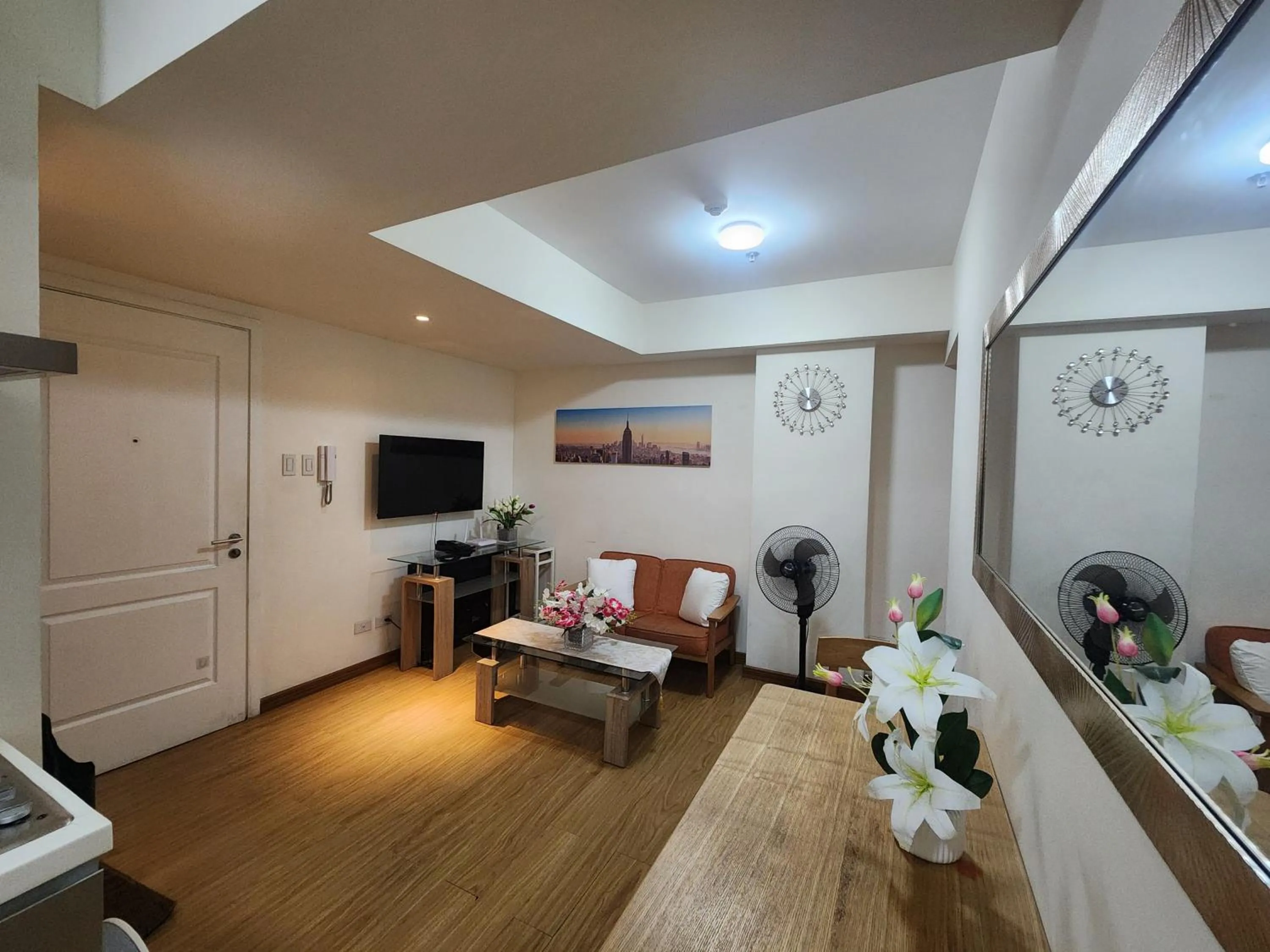 Living room in Azure Staycation Philippines by AMRS Near Manila International Airport