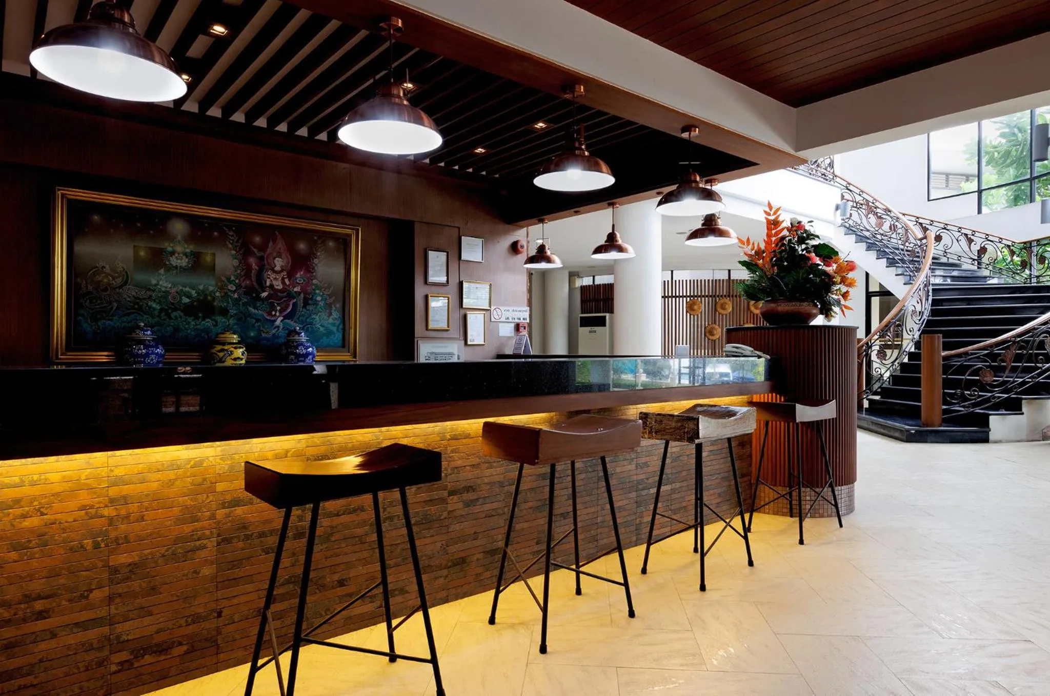 Seating area in Central Place Hotel