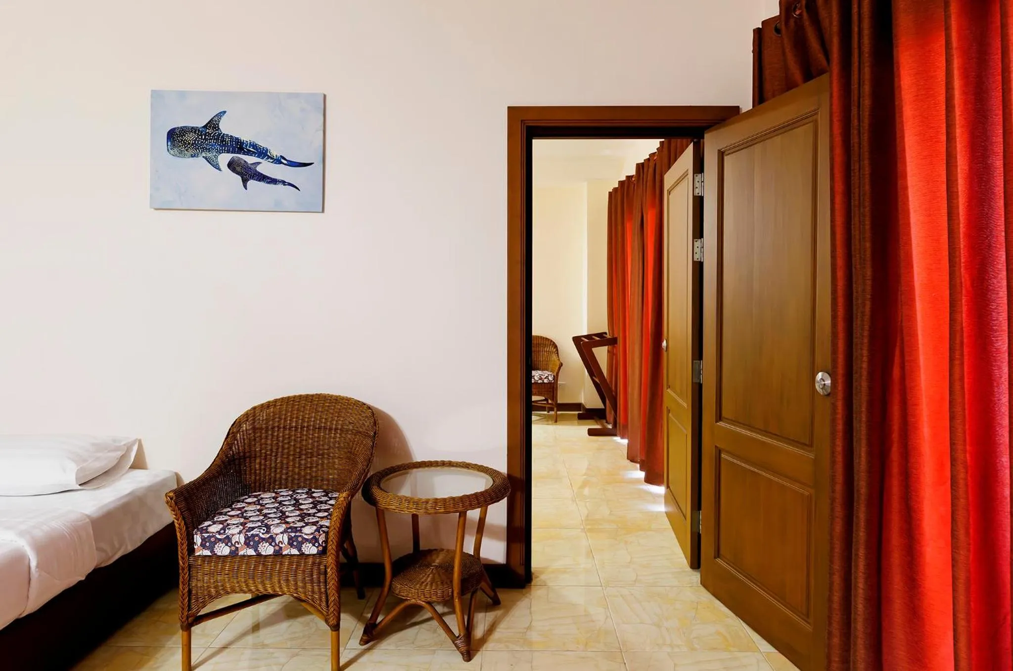 Bedroom, Bed in Central Place Hotel