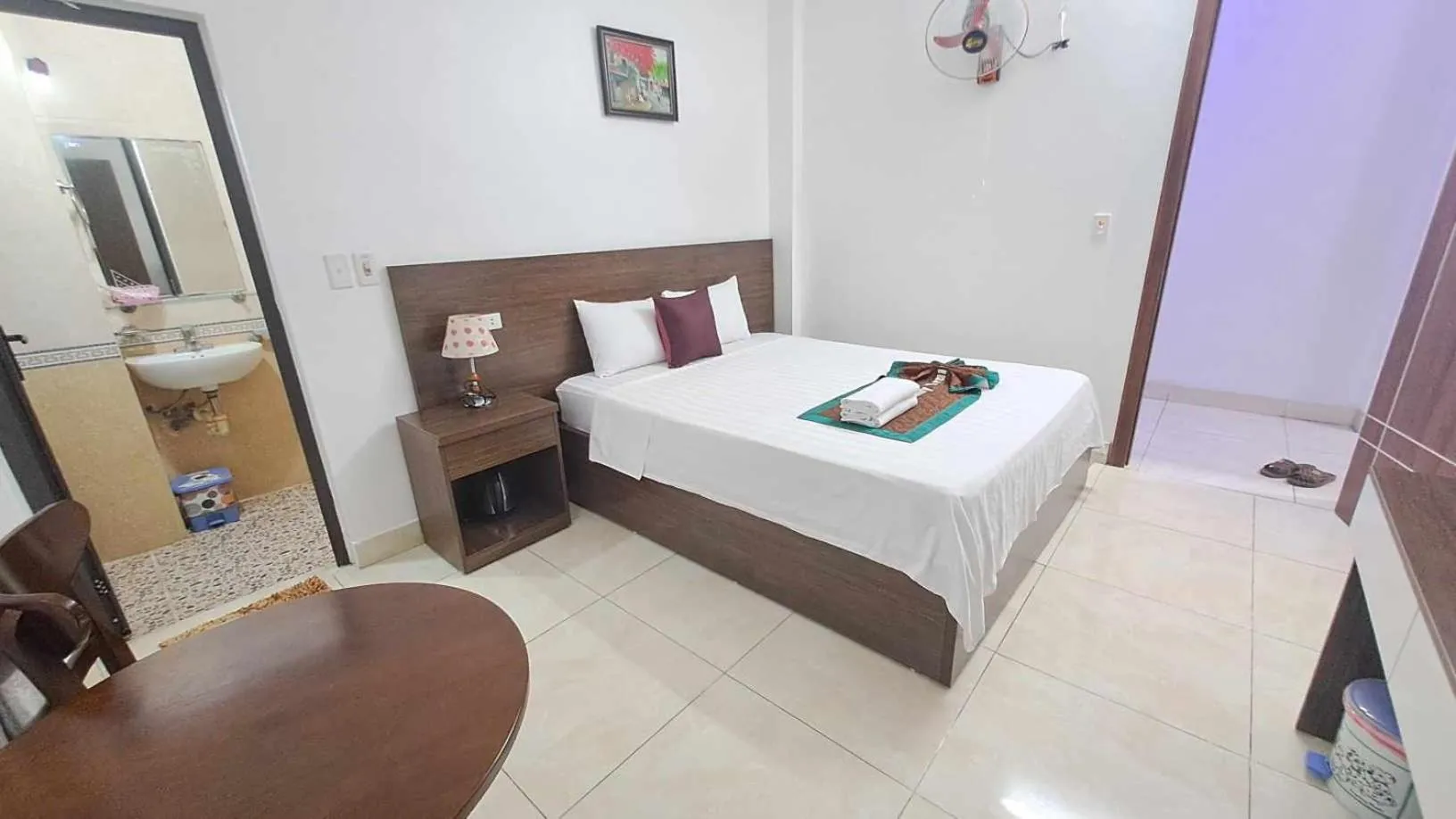 Bed in Family Transit Hotel