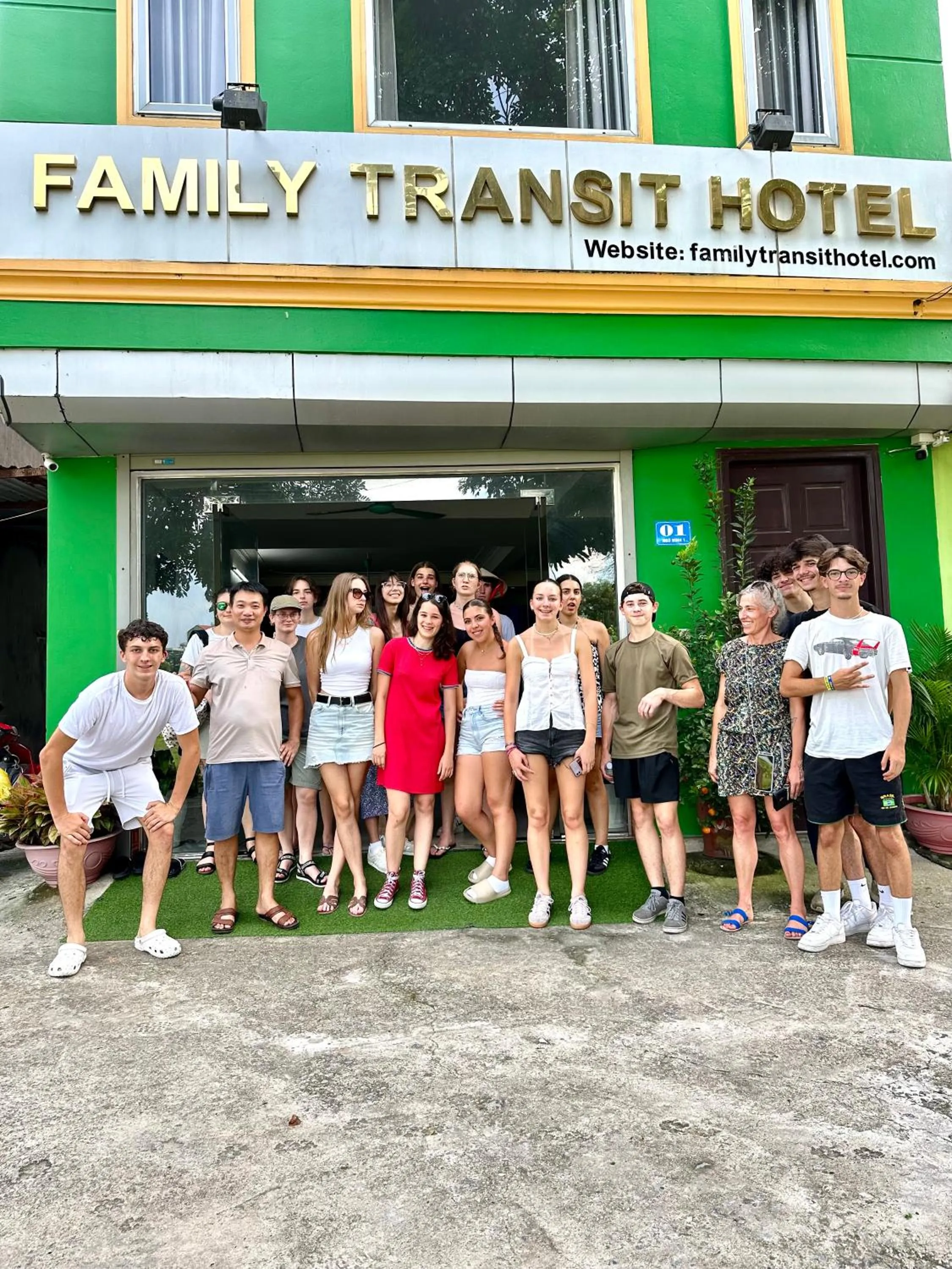Family Transit Hotel