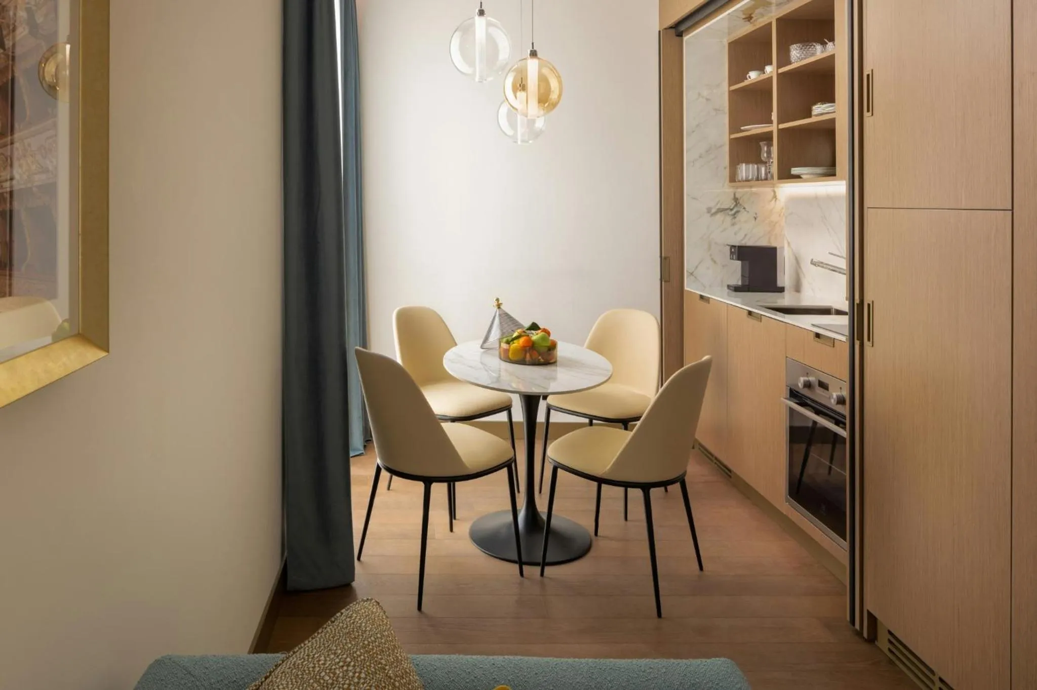 Photo of the whole room in Teatro Luxury Apartments Firenze - Starhotels Collezione