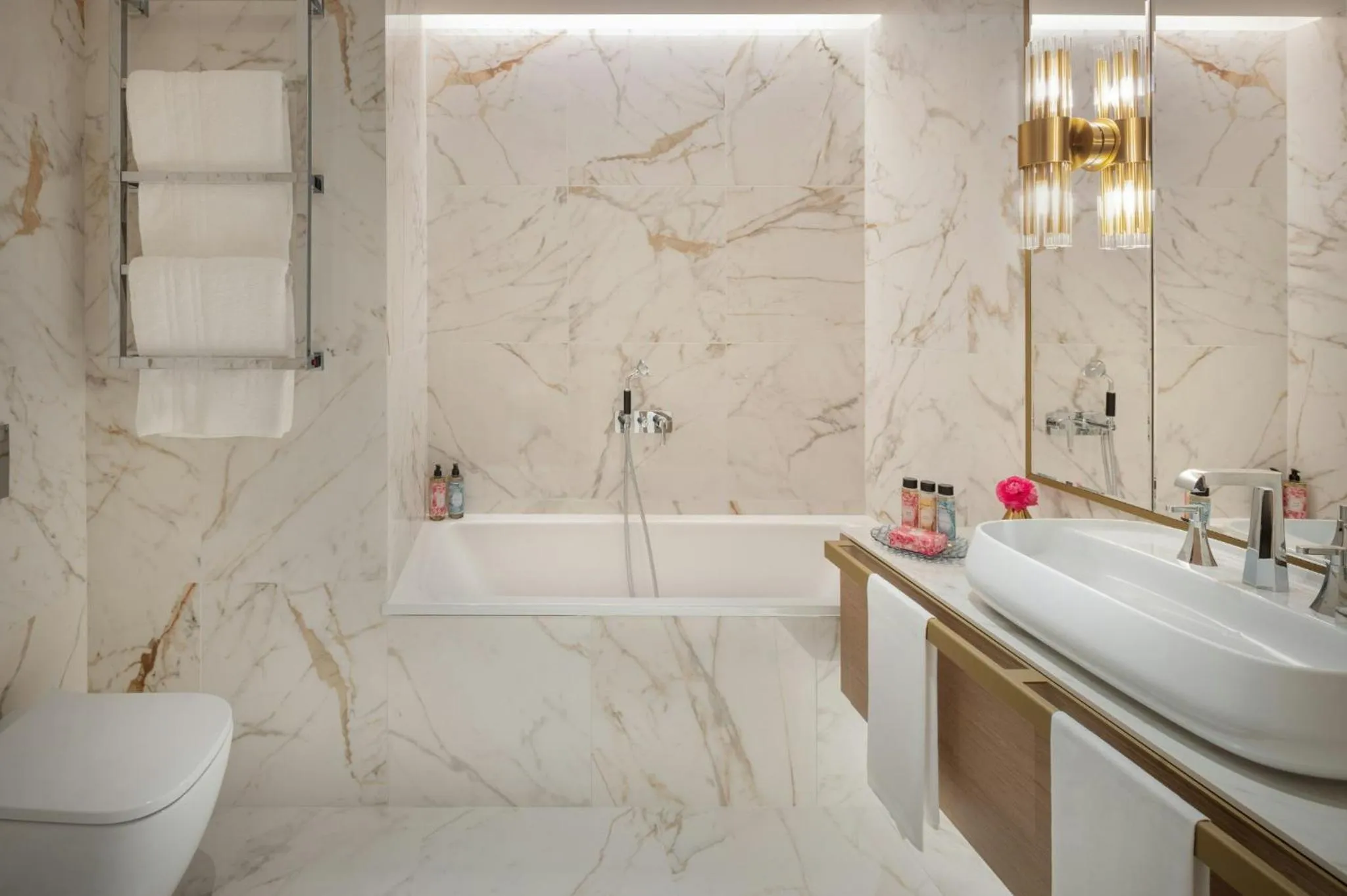 Bathroom in Teatro Luxury Apartments Firenze - Starhotels Collezione