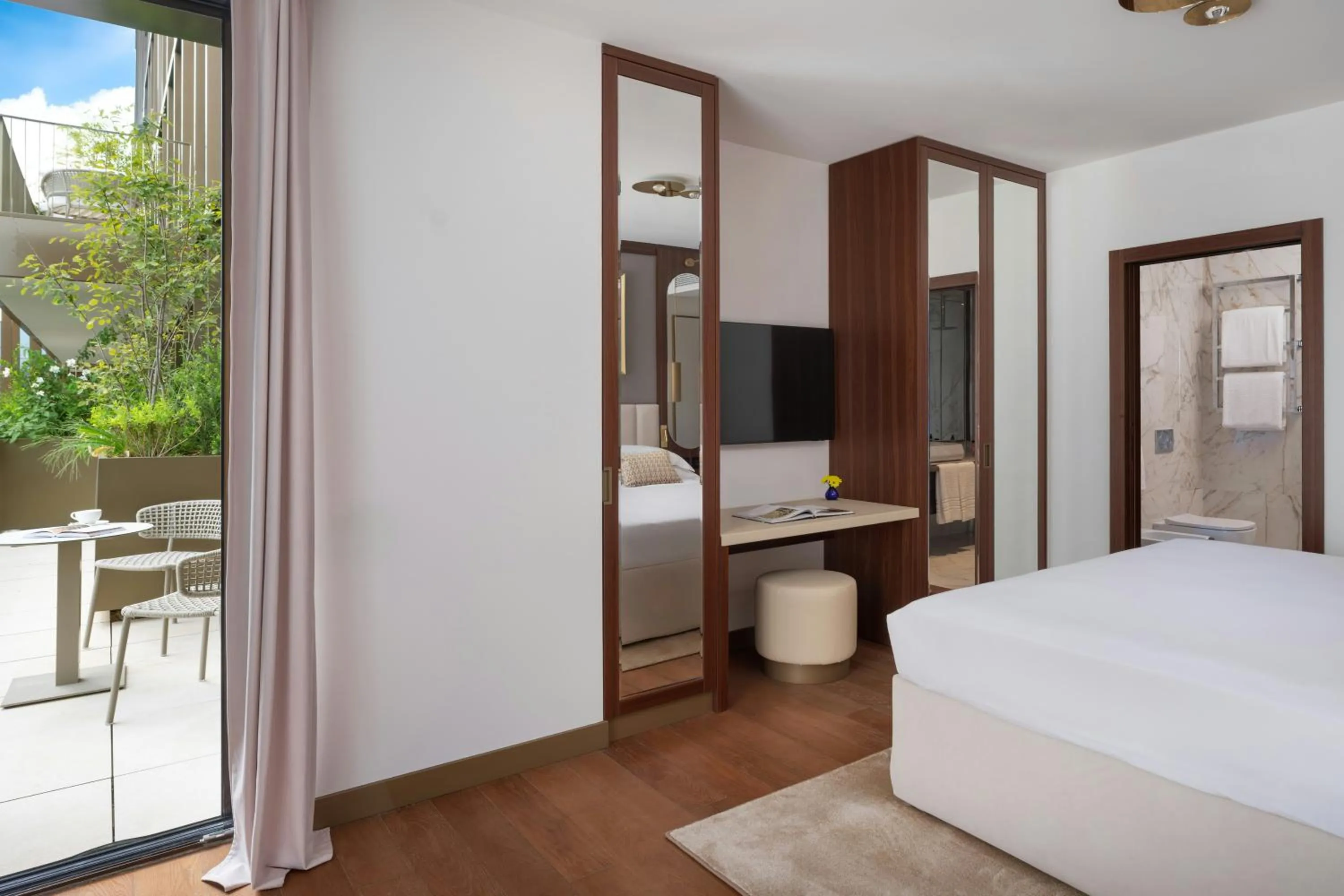 Other, Bed in Teatro Luxury Apartments Firenze - Starhotels Collezione