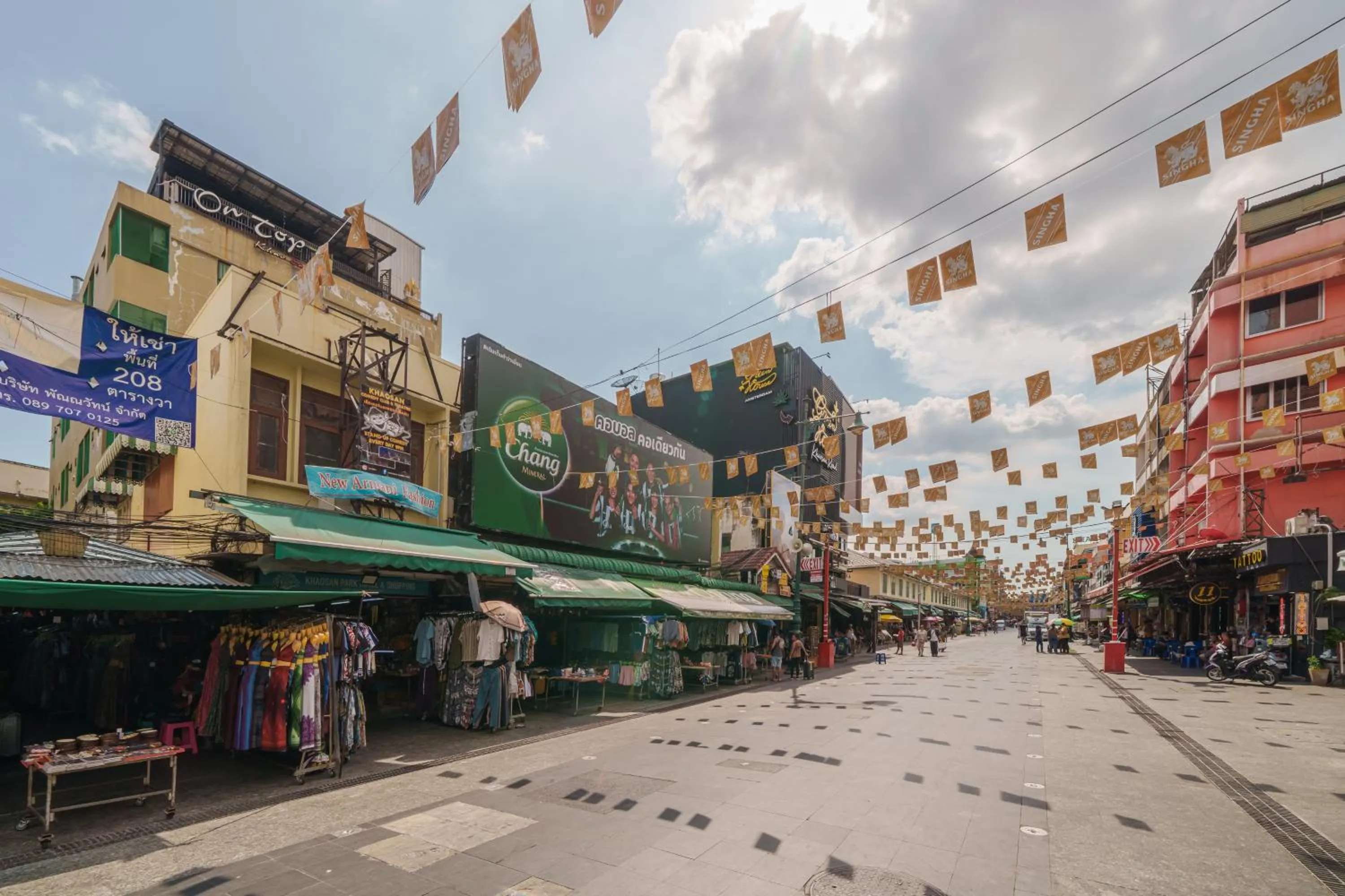 Street view in Collection O Khaosan Park