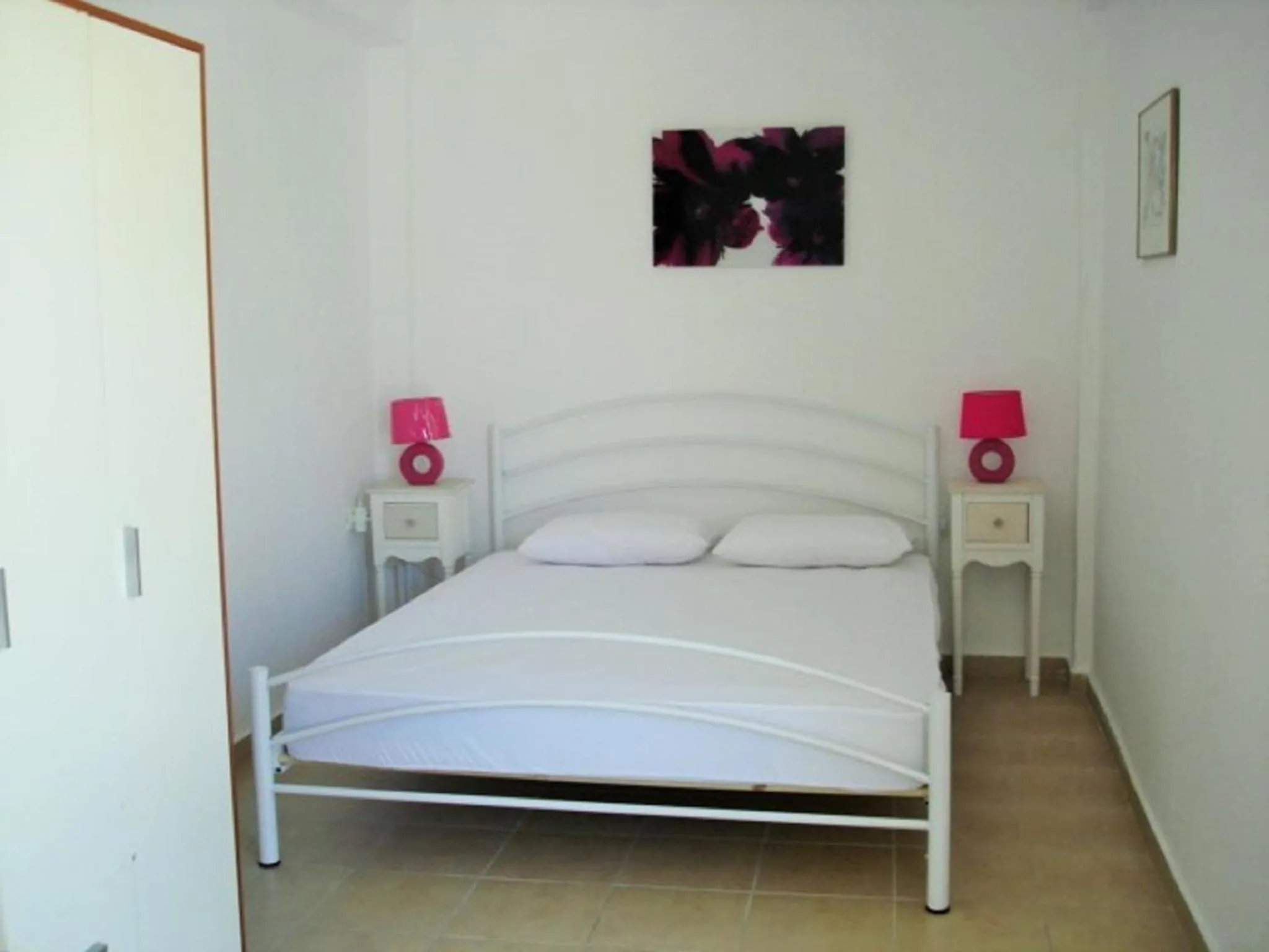 Property building, Bed in Sea View House