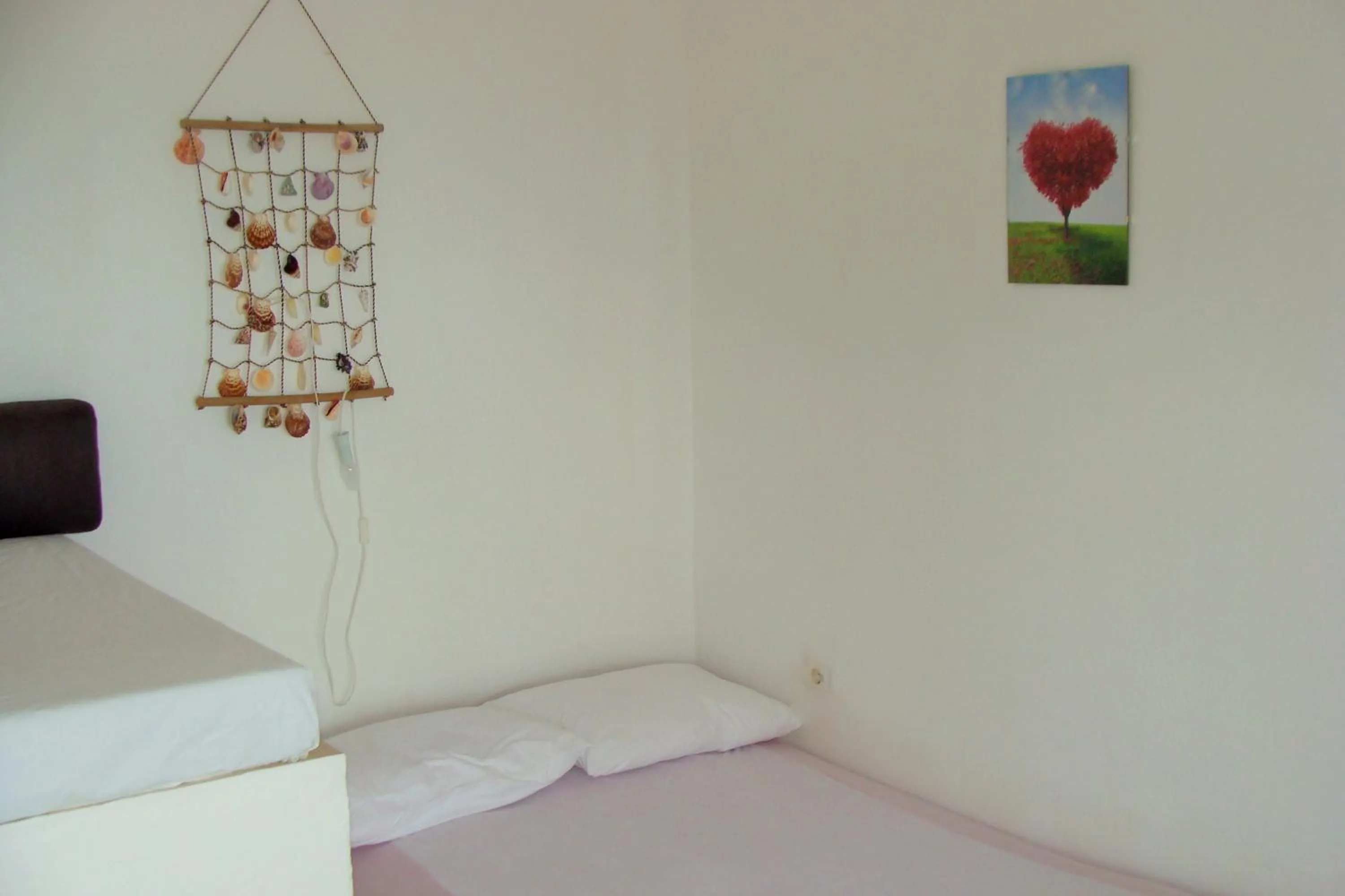 Property building, Bed in Sea View House