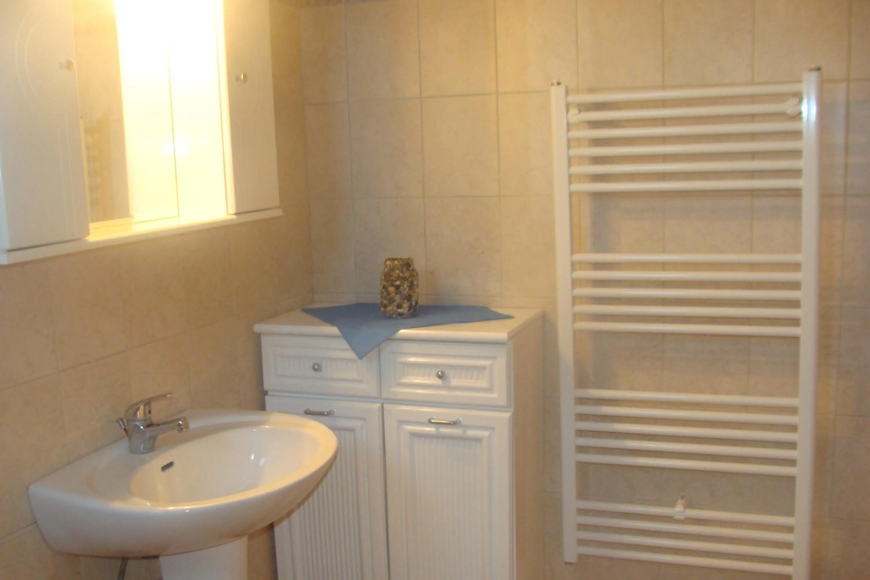 Property building in Sea View House