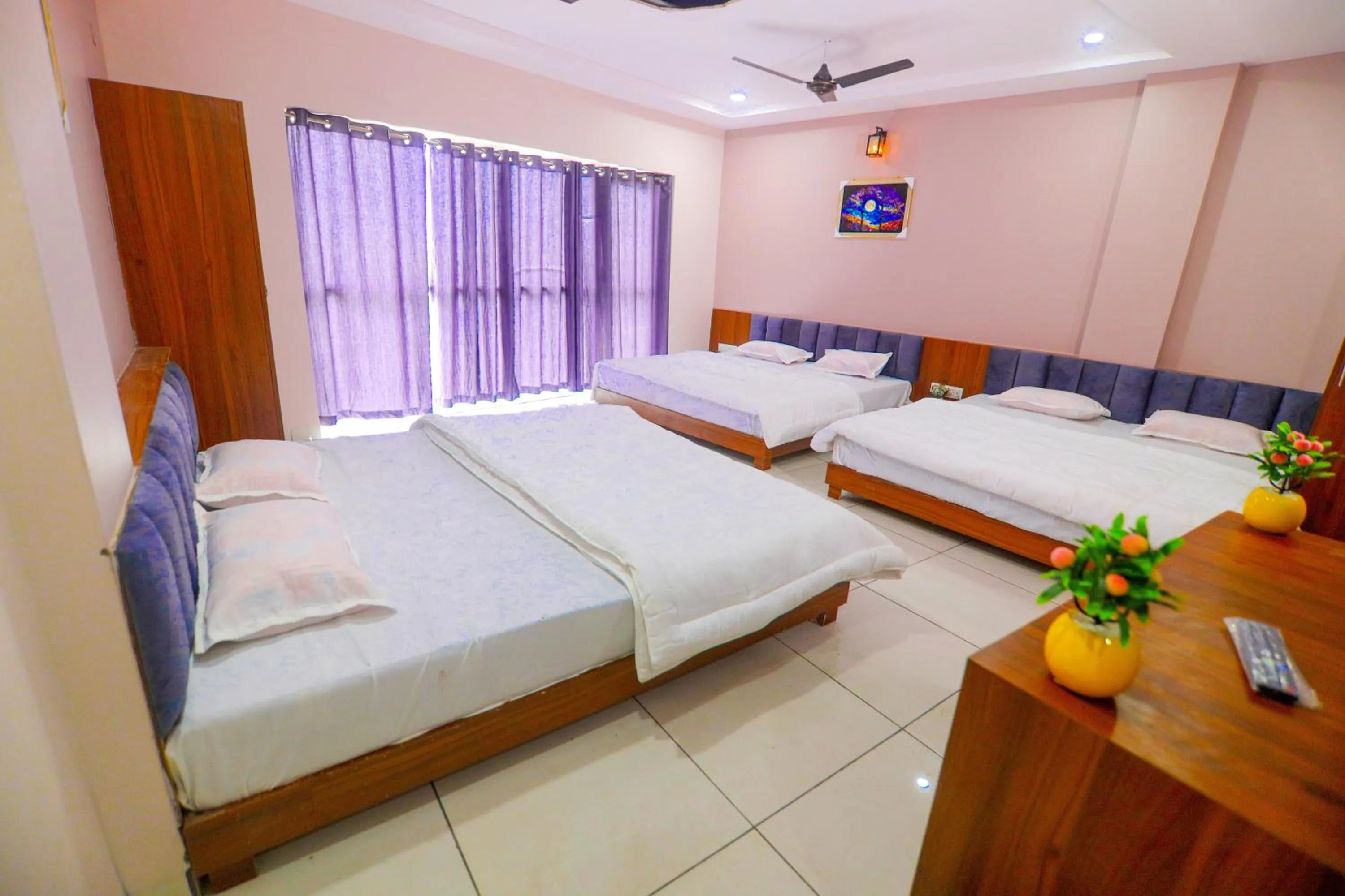 Bed in Hotel Dev Krishna Palace