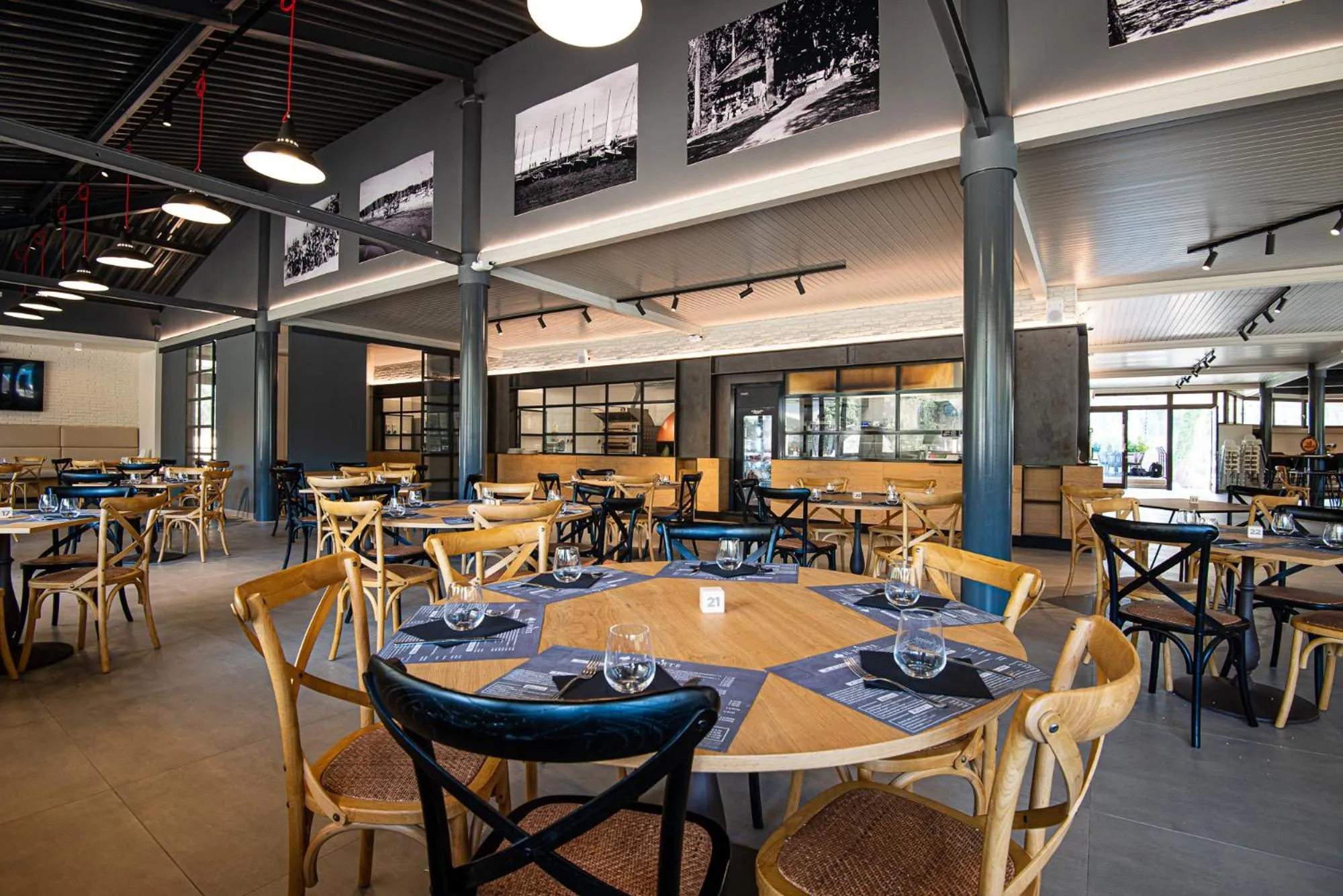 Restaurant/places to eat in Paradù EcoVillage & Resort