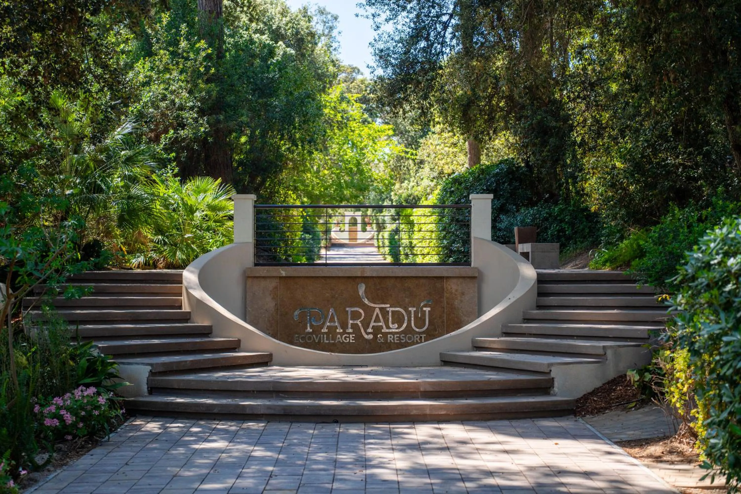 Paradù EcoVillage & Resort