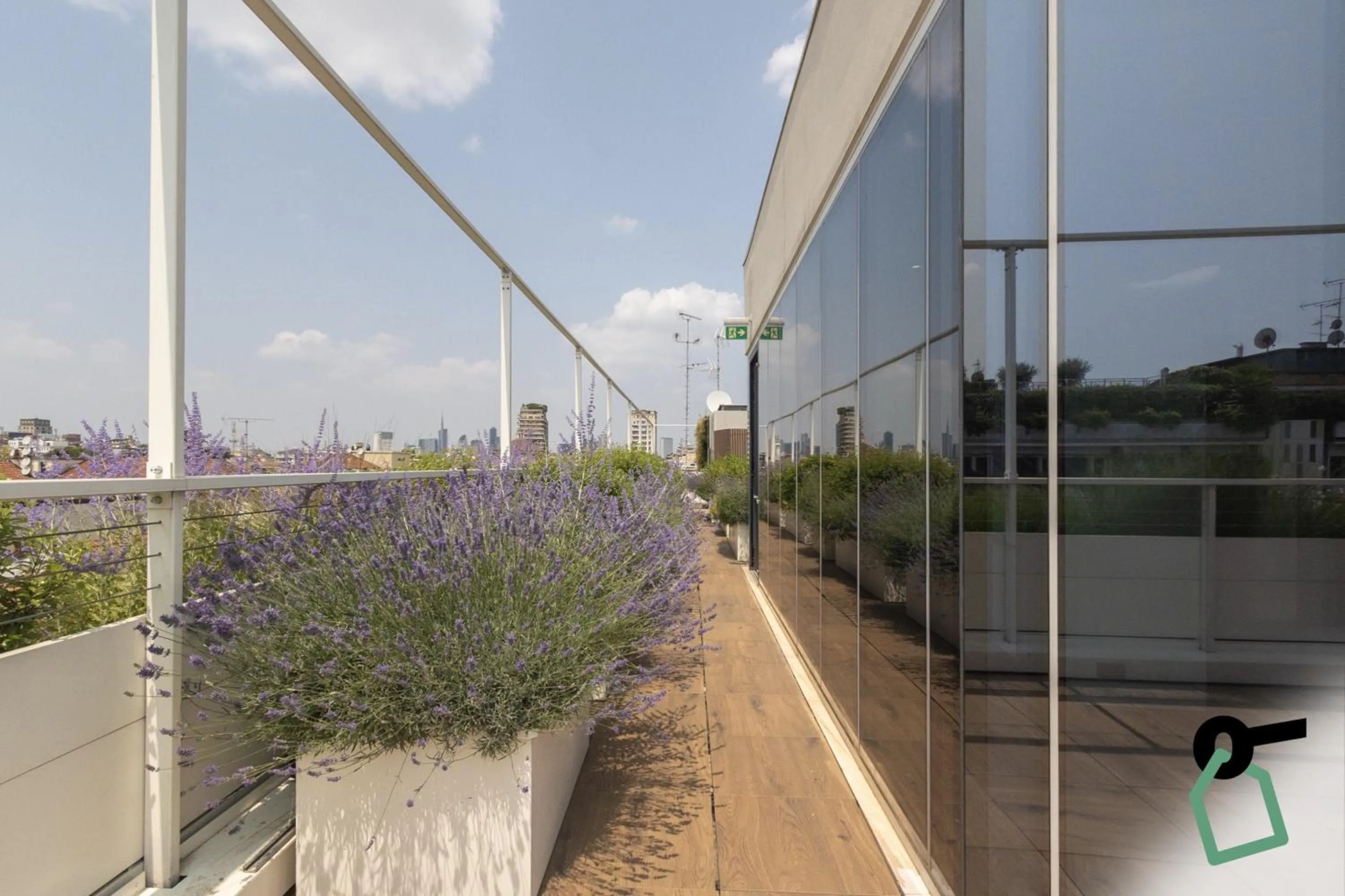 Property building in HOTIDAY Room Collection - Milano Cinque Giornate