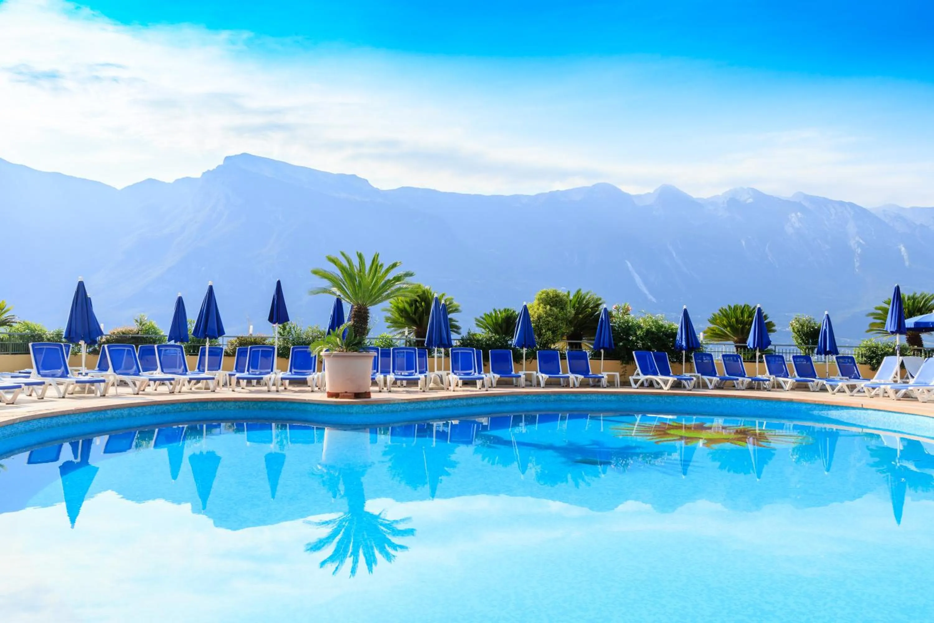 Swimming pool in Hotel Cristina