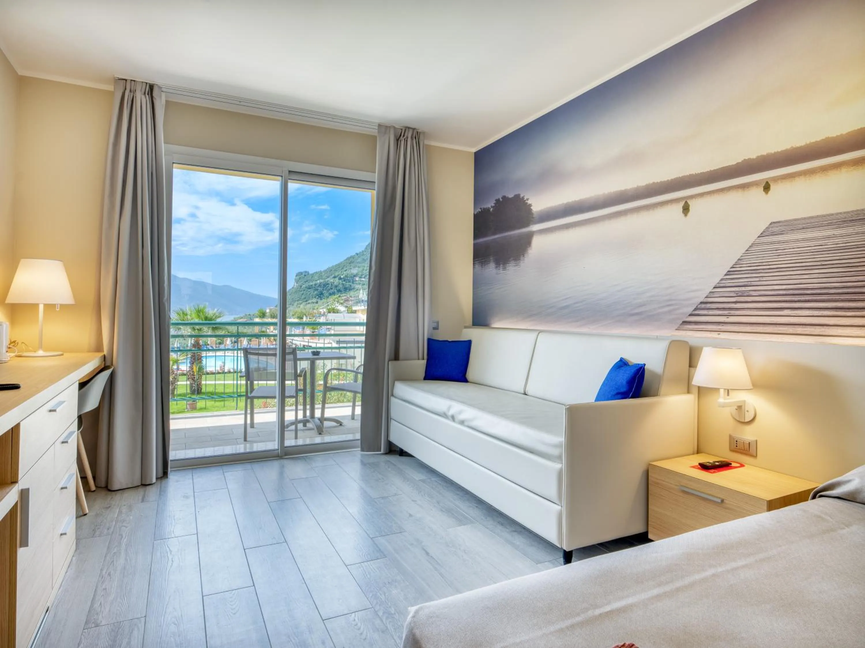 Bedroom, Bed in Hotel Cristina