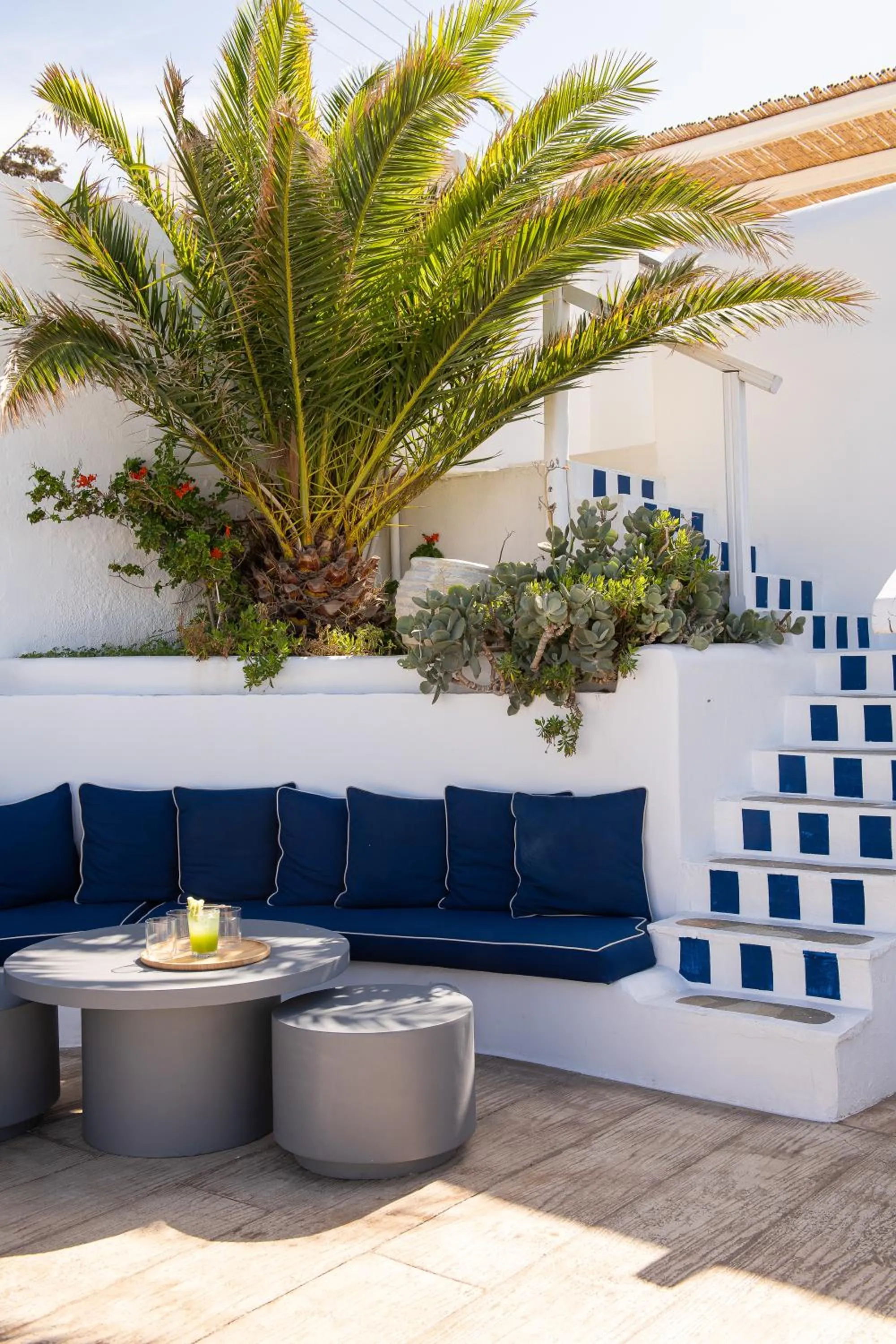 Property building in Hotel Tagoo