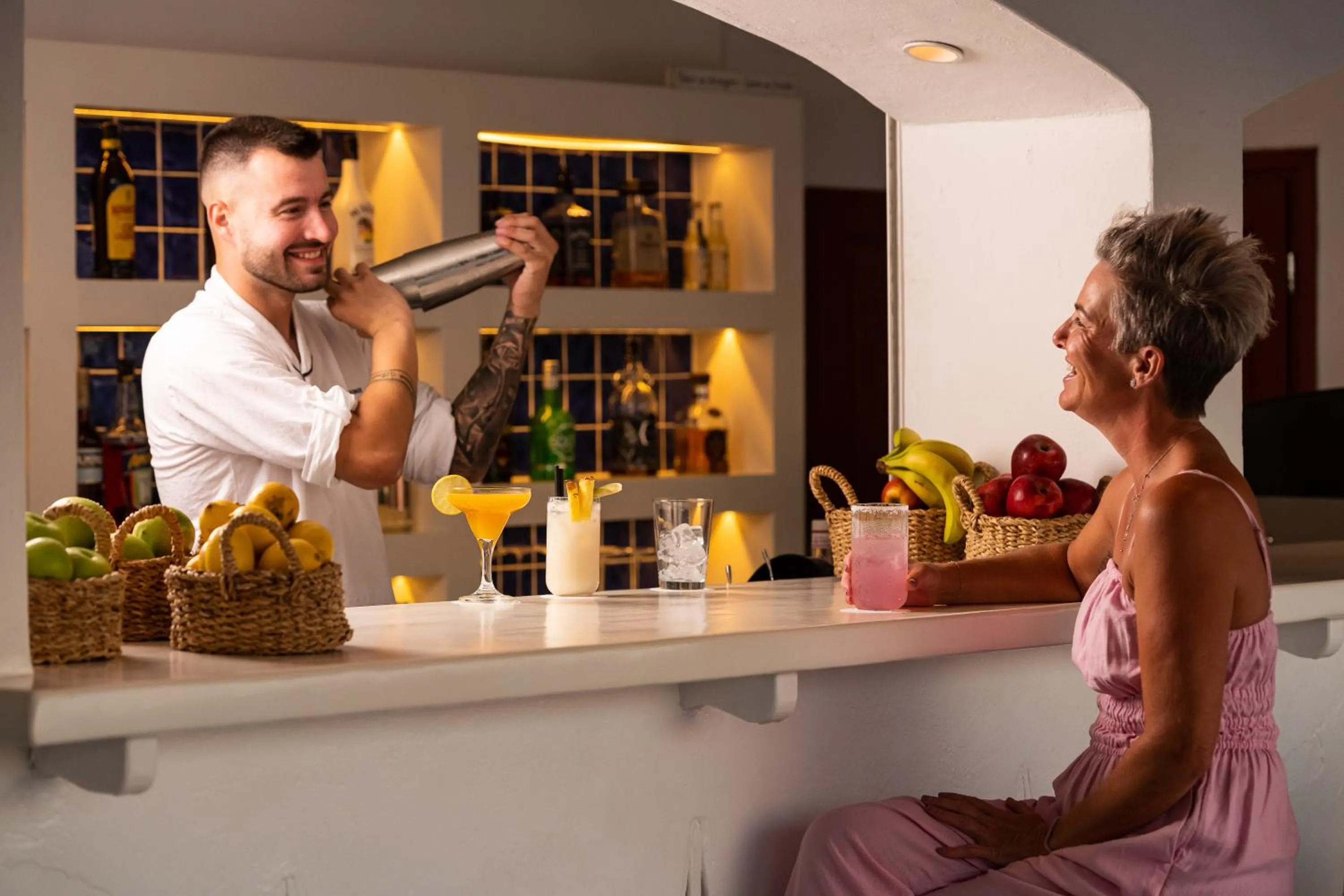 Food and drinks in Hotel Tagoo