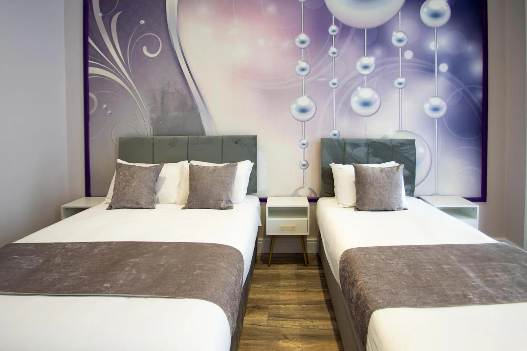 Bed in Imperial Court Studios