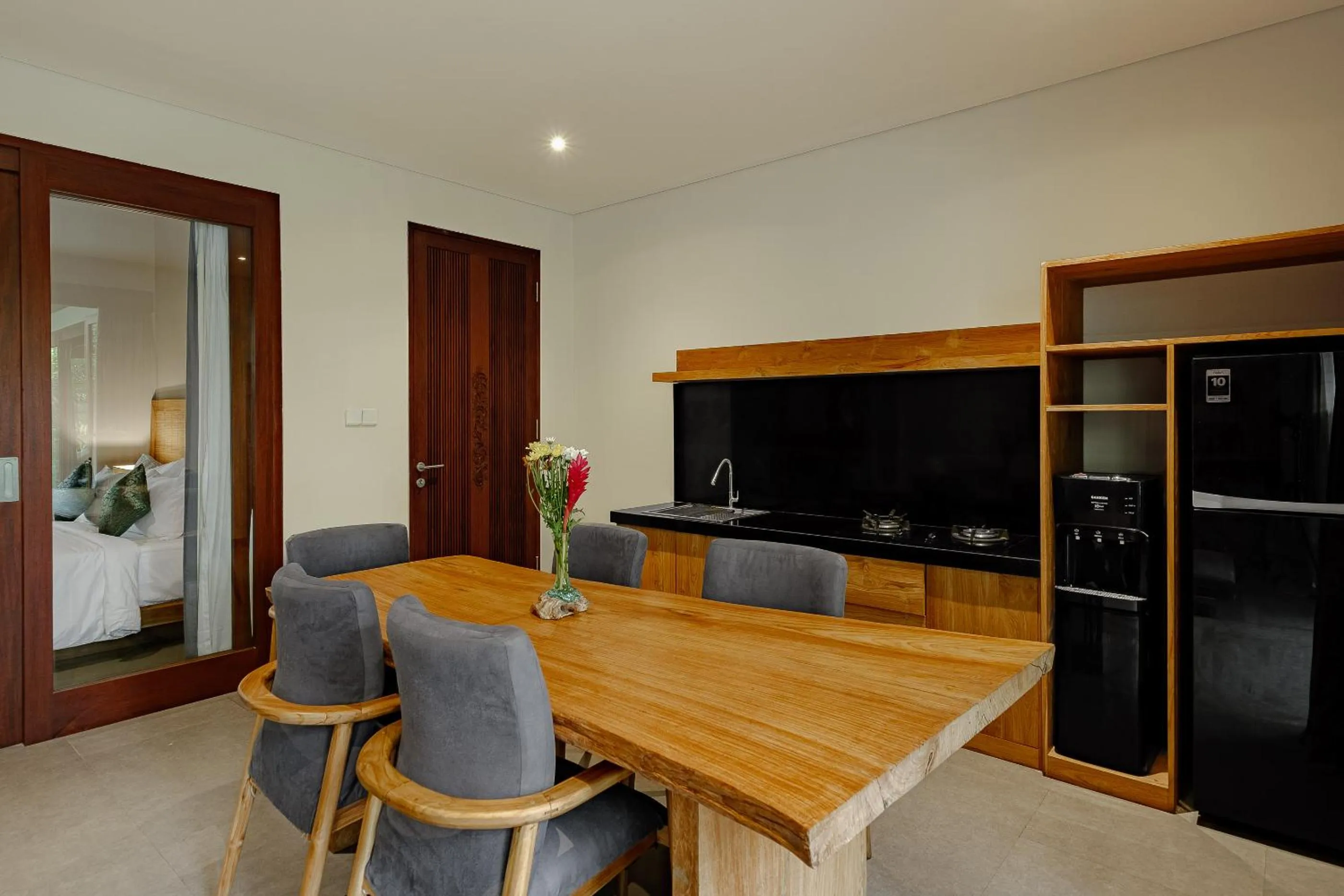 Kitchen or kitchenette in Elitya Ubud Villa