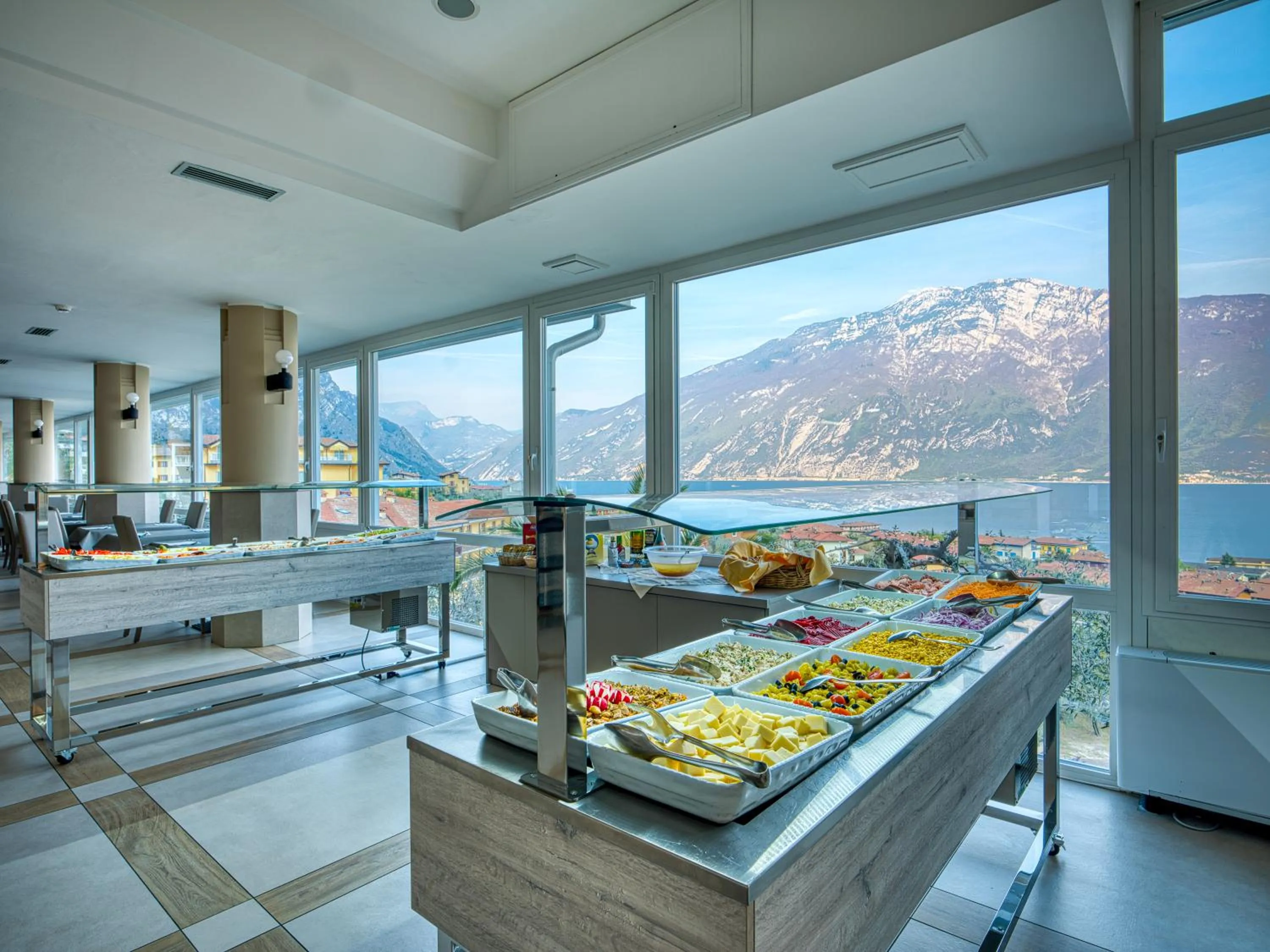 Restaurant/places to eat in Hotel San Pietro