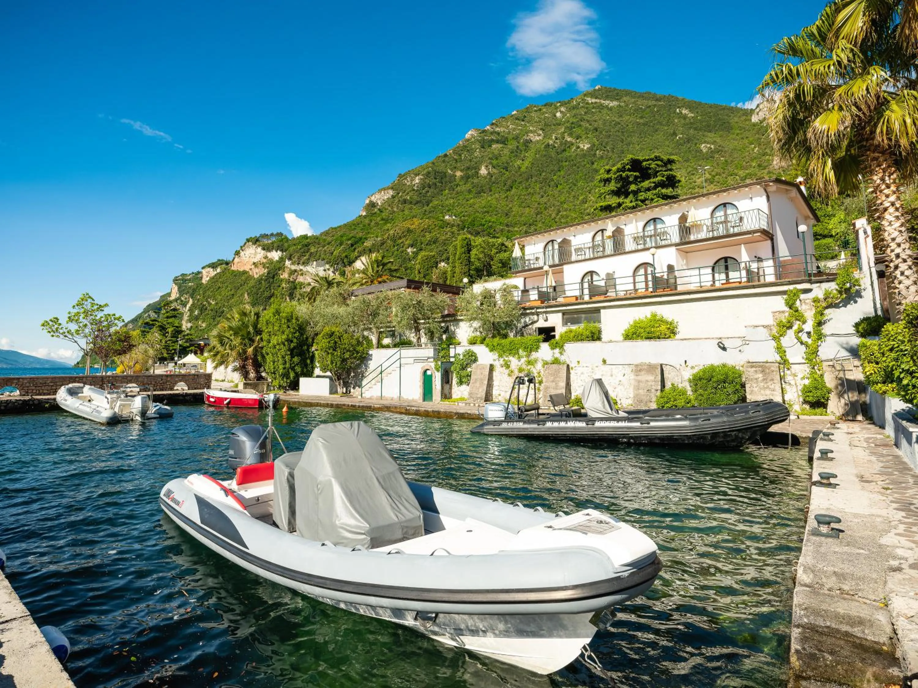 Beach in Hotel Leonardo Da Vinci