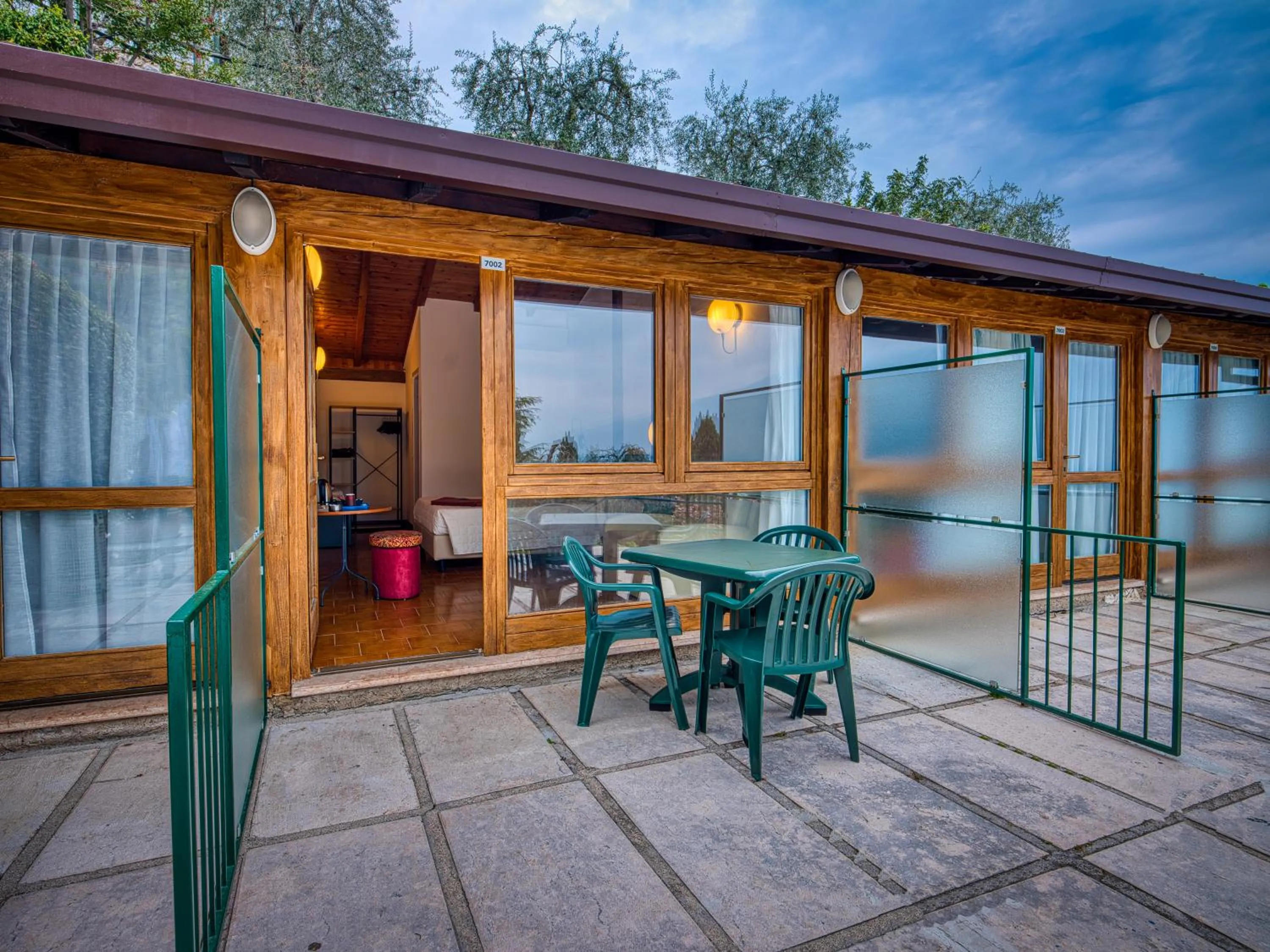 Patio in Hotel Leonardo Da Vinci
