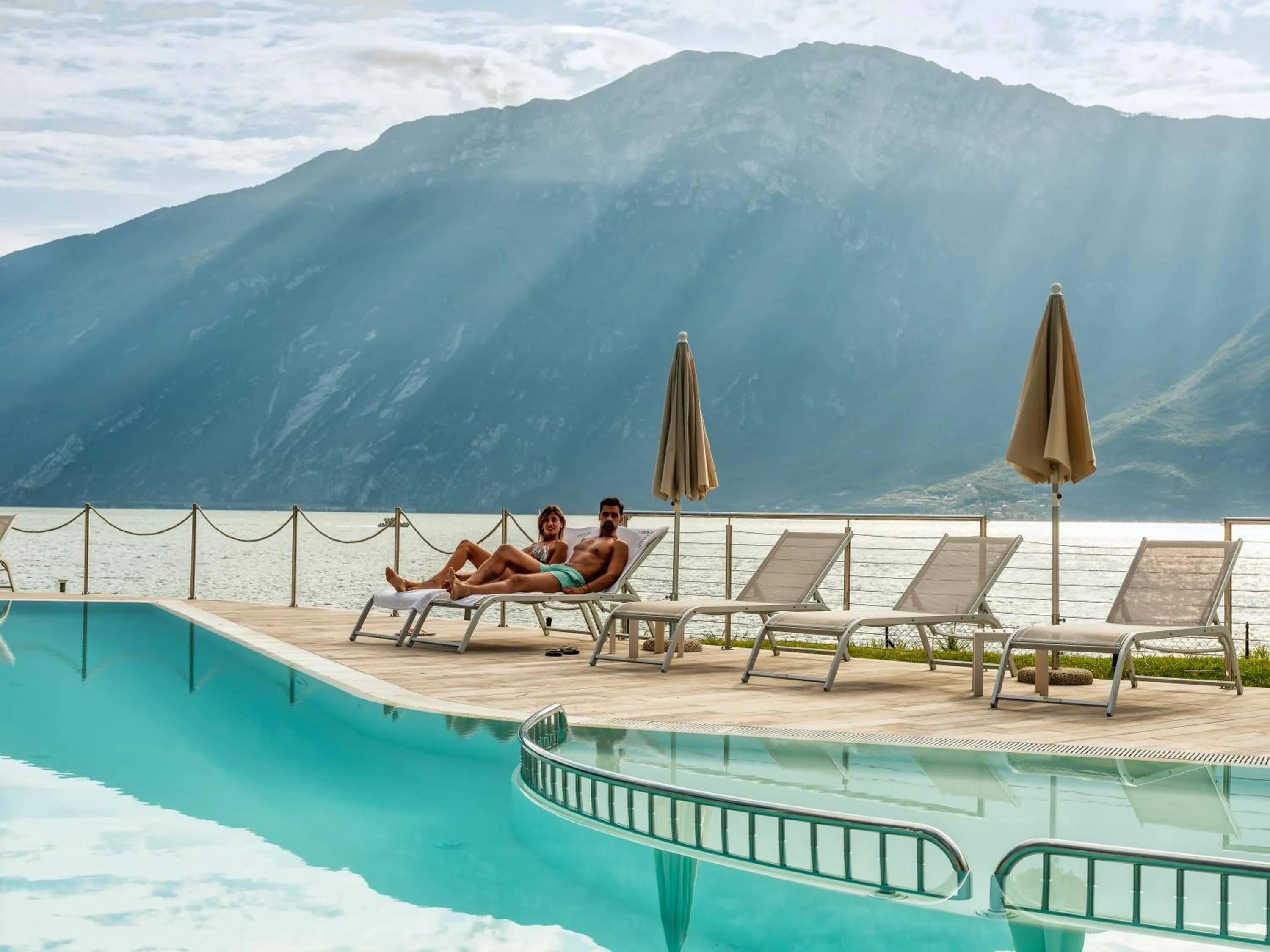 Pool view in Hotel Leonardo Da Vinci