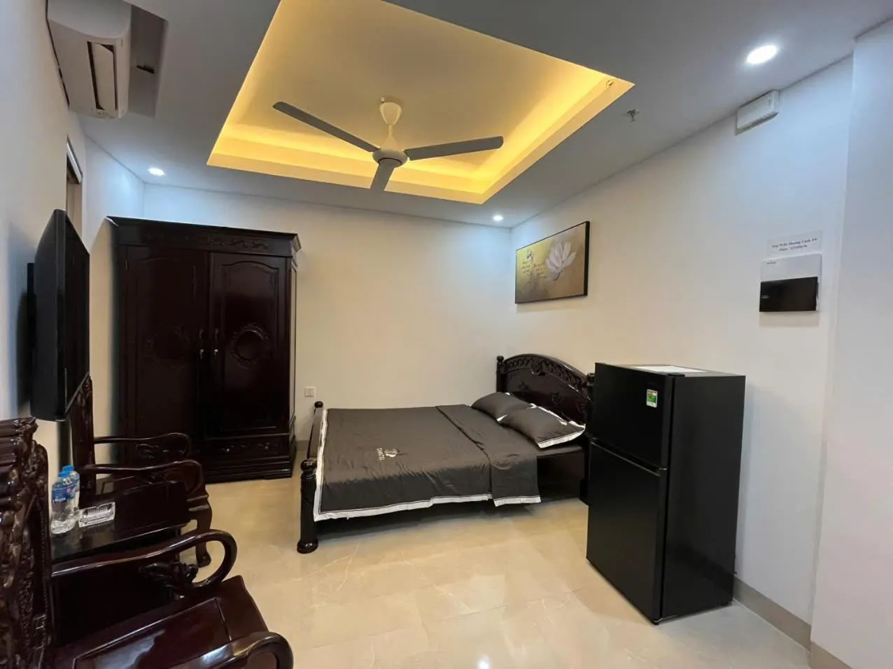 Kitchen or kitchenette, Bed in Hương Linh Apartment