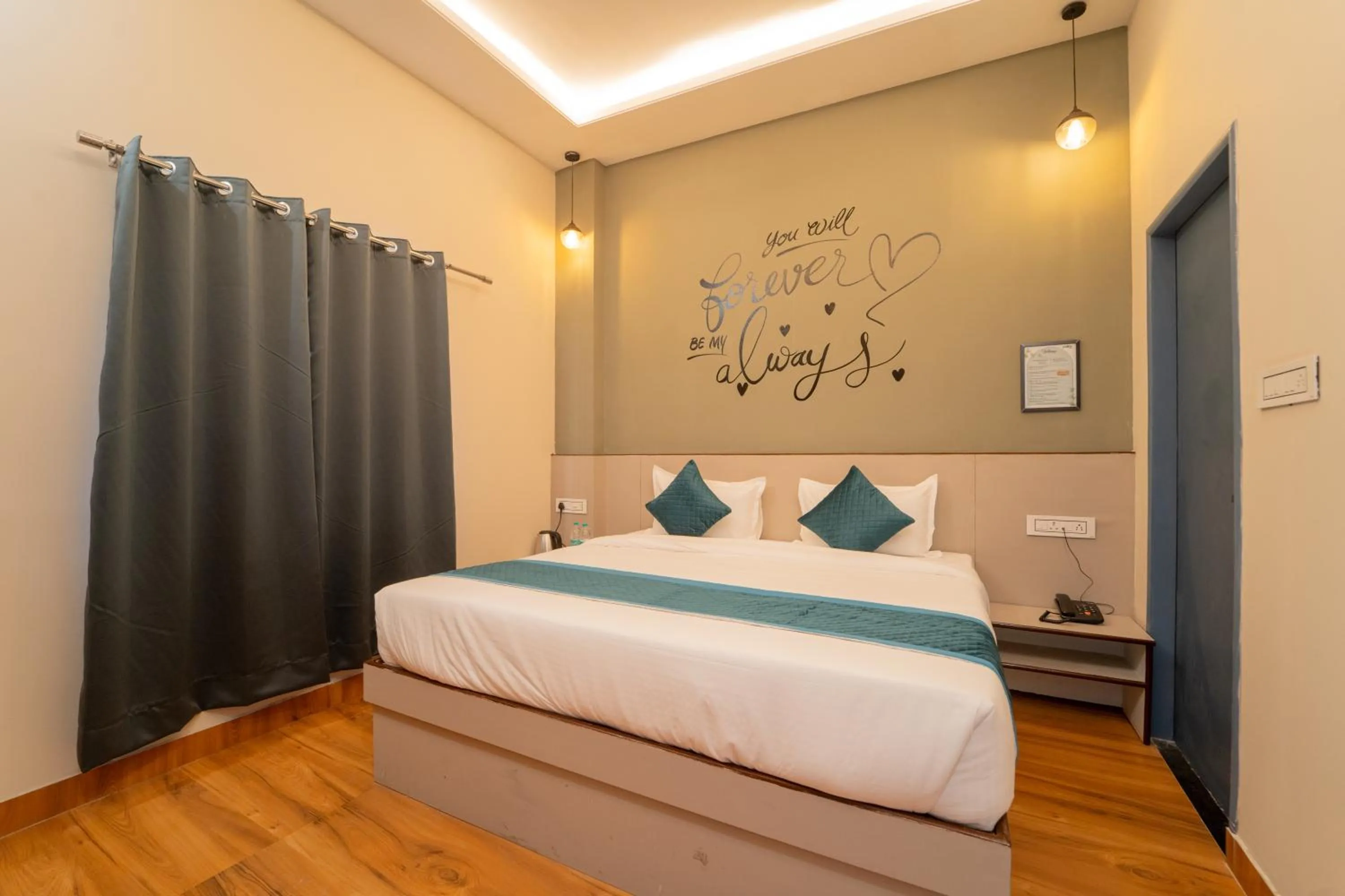 Palm Hotel Mansarovar