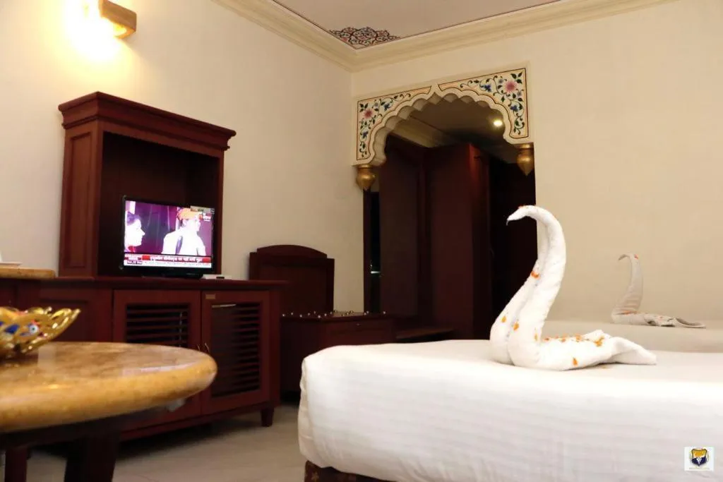 Bed in Deoki niwas palace