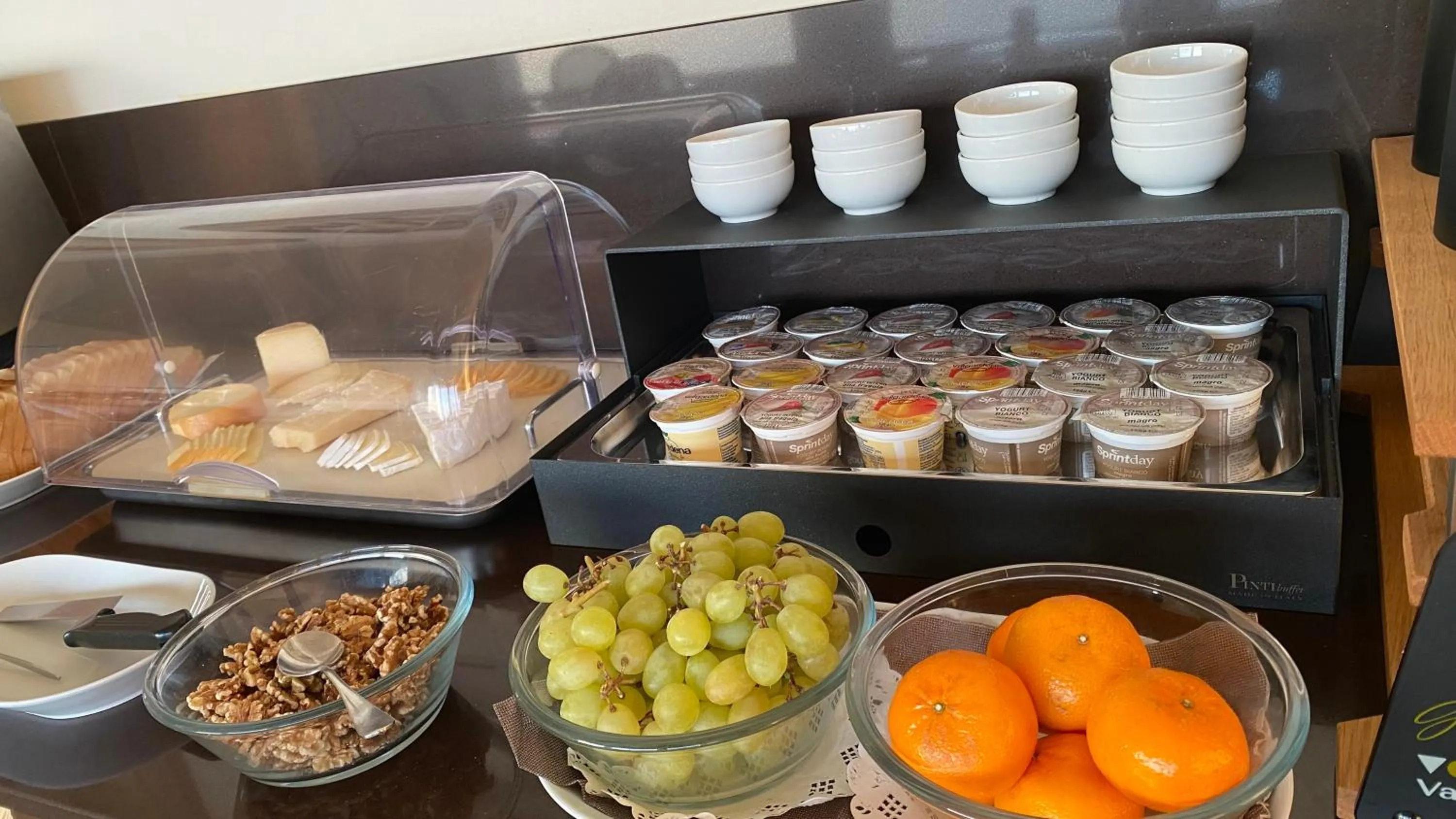 Breakfast in Hotel Estée