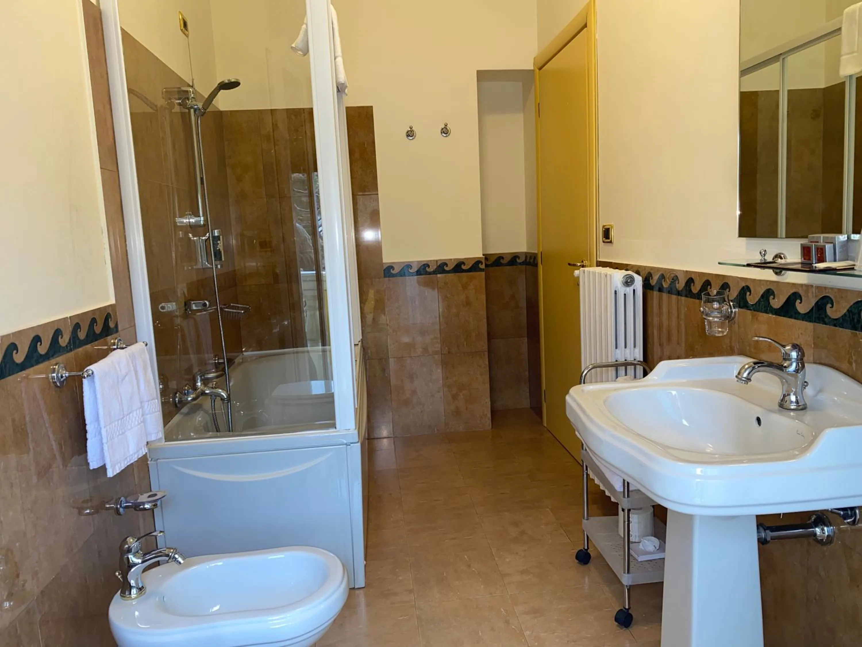 Bathroom in Hotel Estée