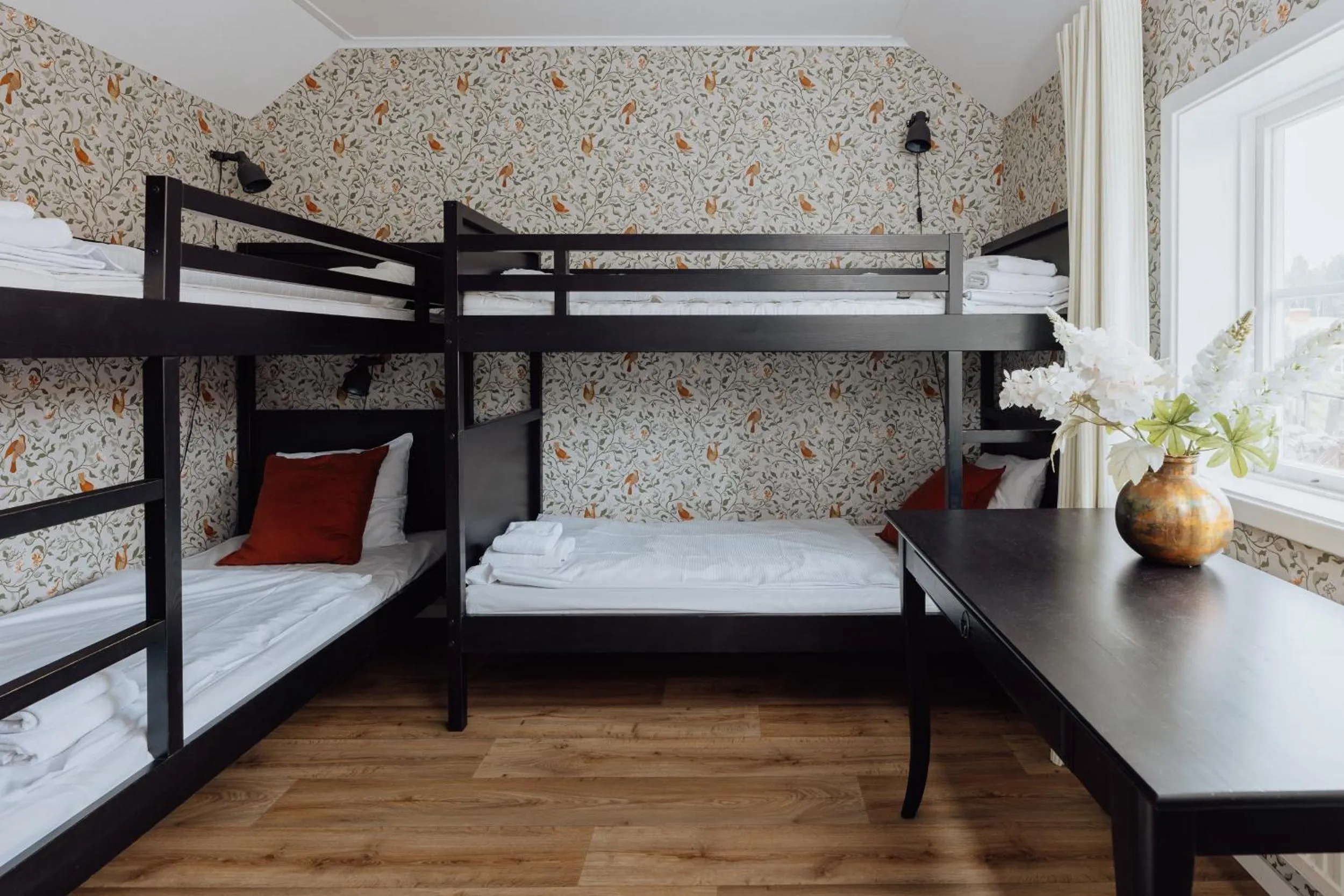 Property building, Bed in Bauergården