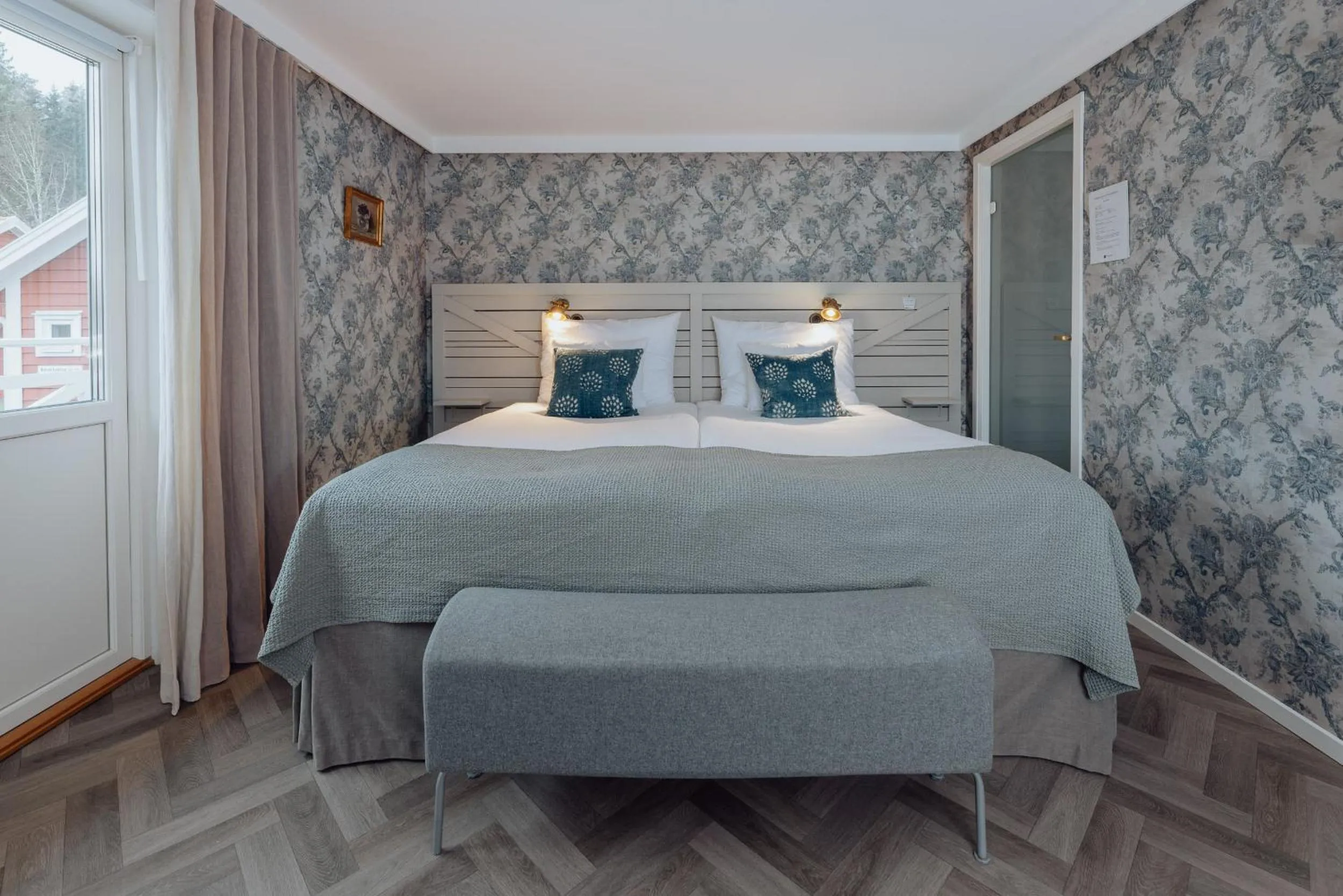 Property building, Bed in Bauergården