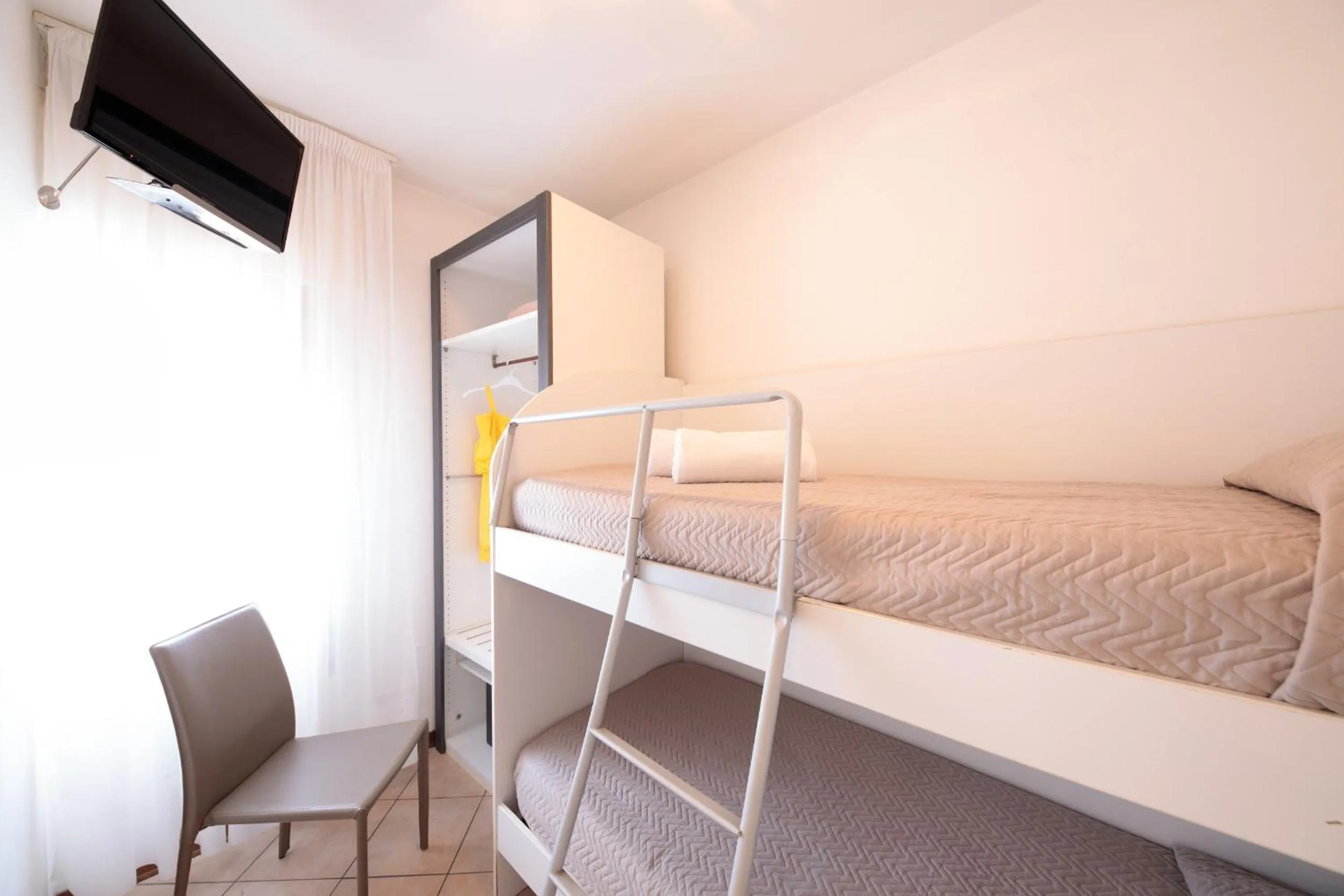 Bed in Hotel Madison