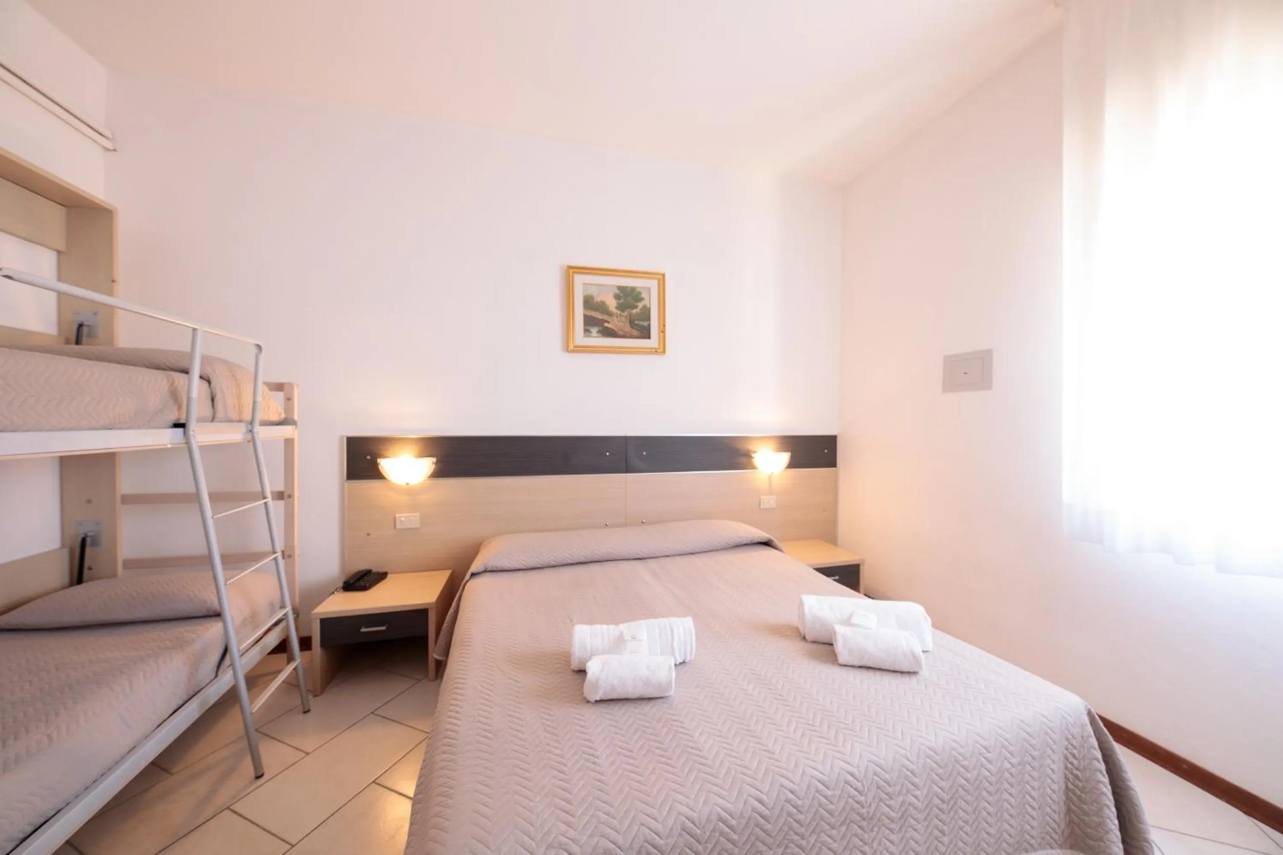 Bedroom, Bed in Hotel Madison