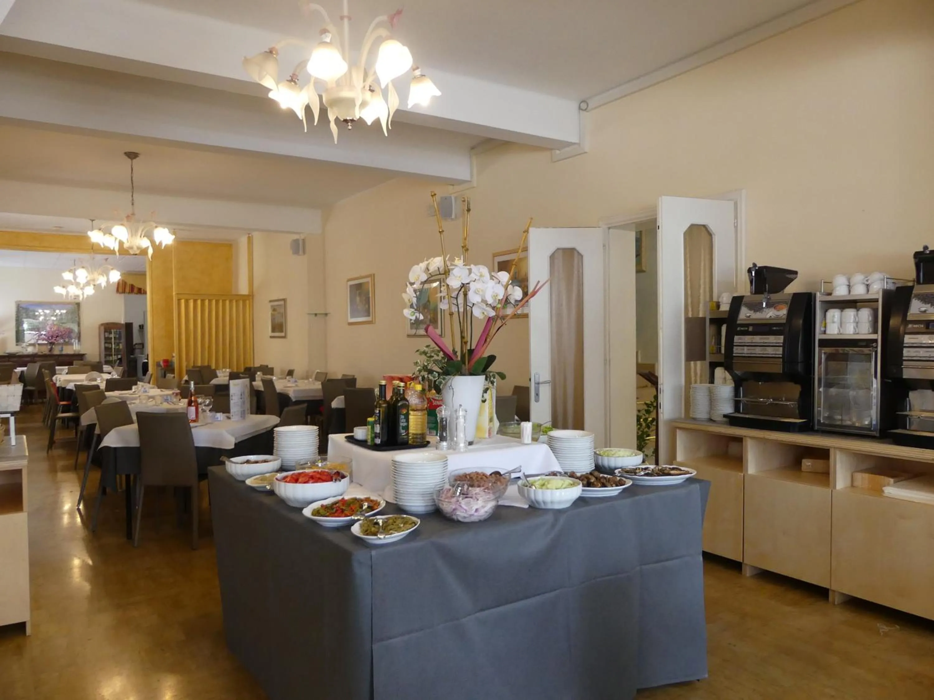 Food in Hotel Madison