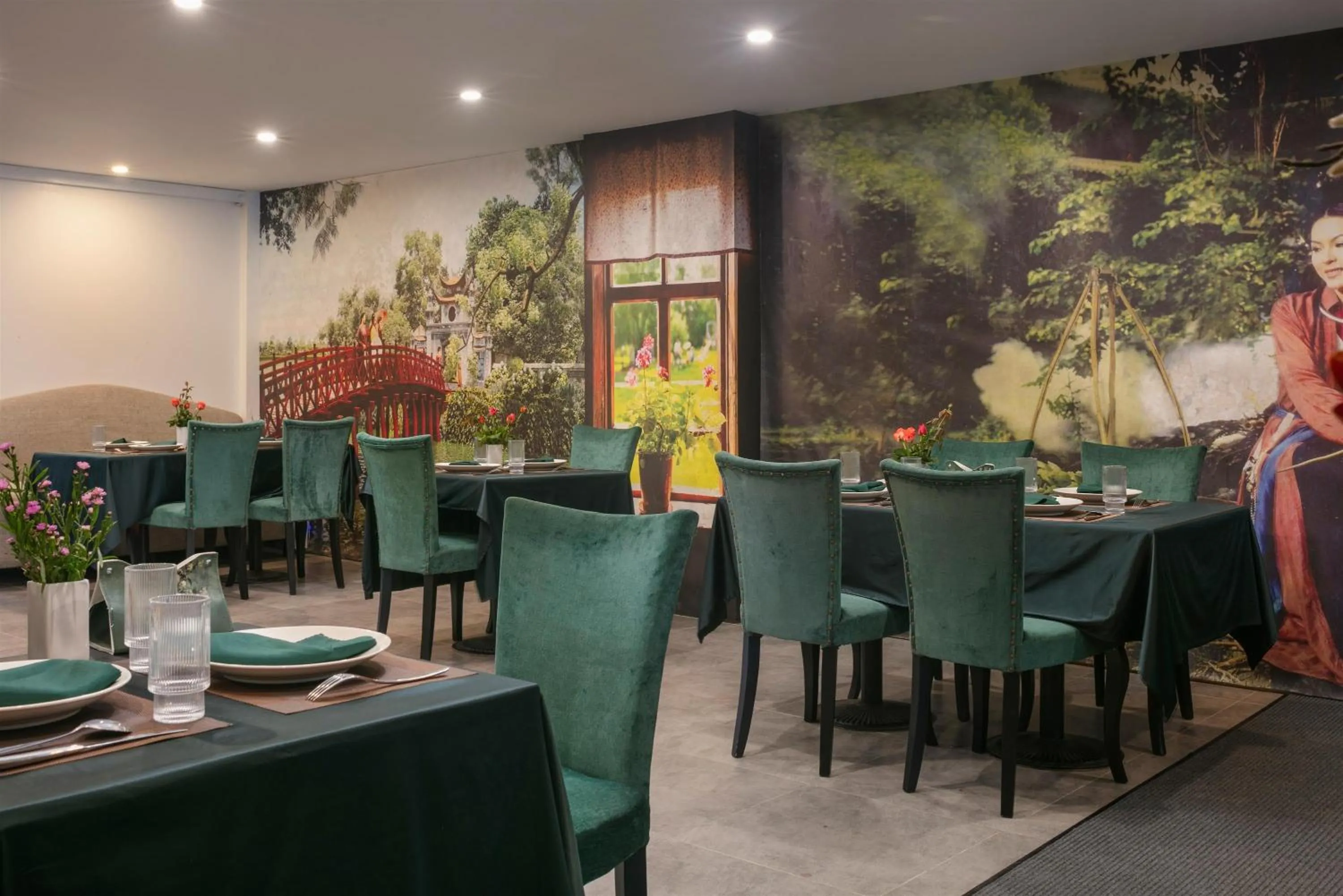 Restaurant/places to eat in Westlake Pearl Suites & Spa 70 Xuan Dieu - By Pegasy Group