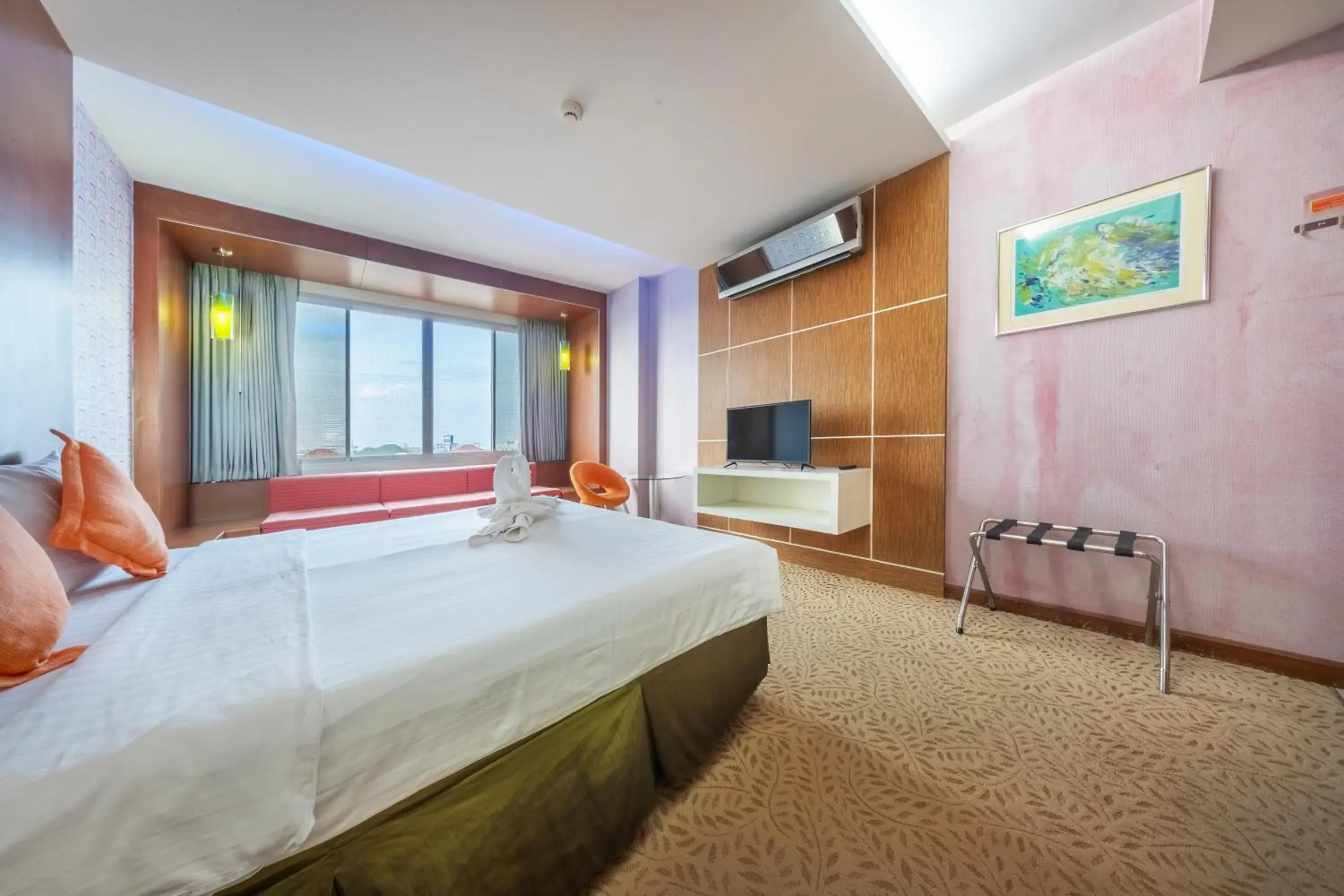 Deluxe Double Room in SHIN Hotel V-ONE Korat Deluxe Double Room in SHIN Hotel V-ONE Korat
