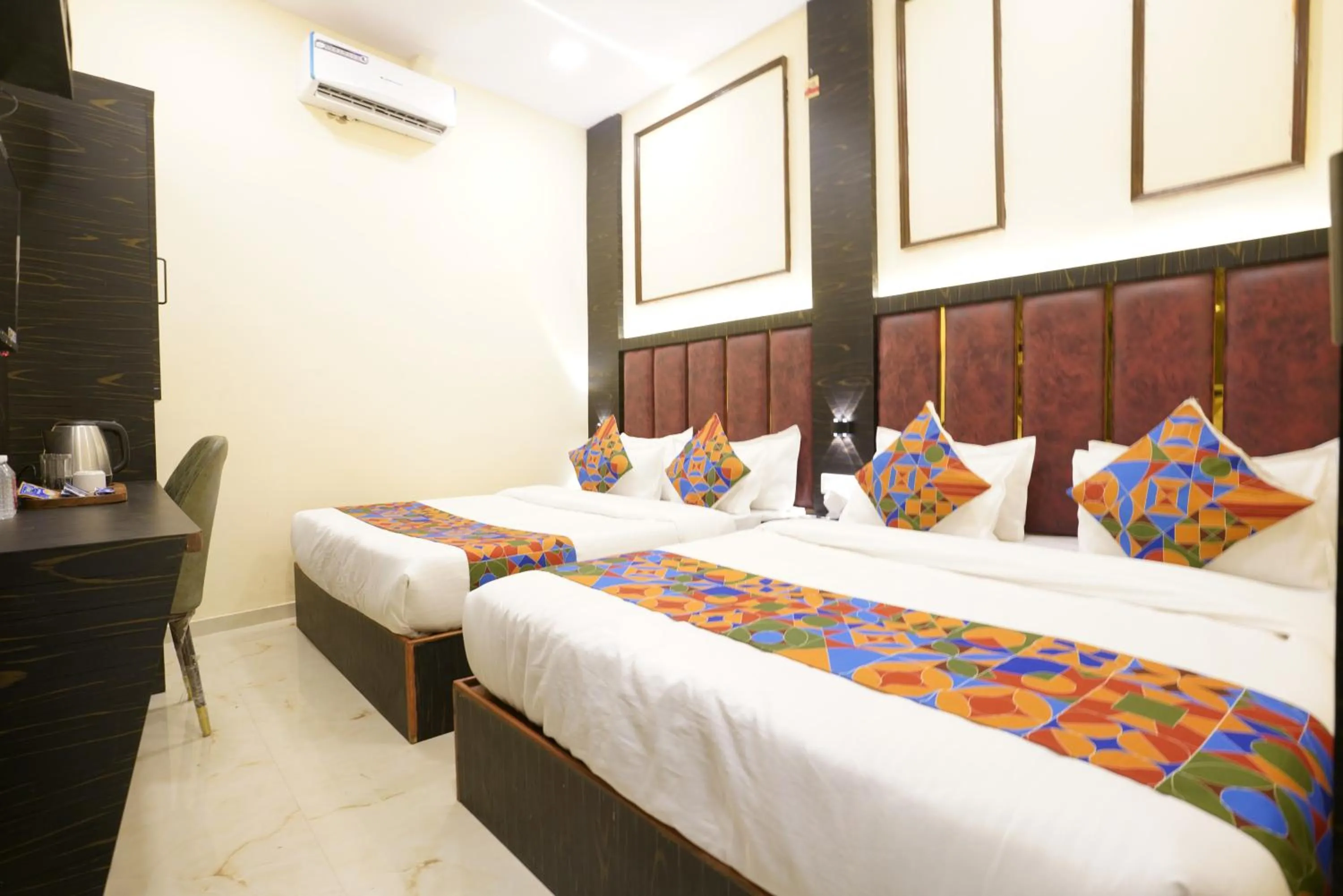 Hotel Sky Suite-Sahar Cargo And Intl Airport