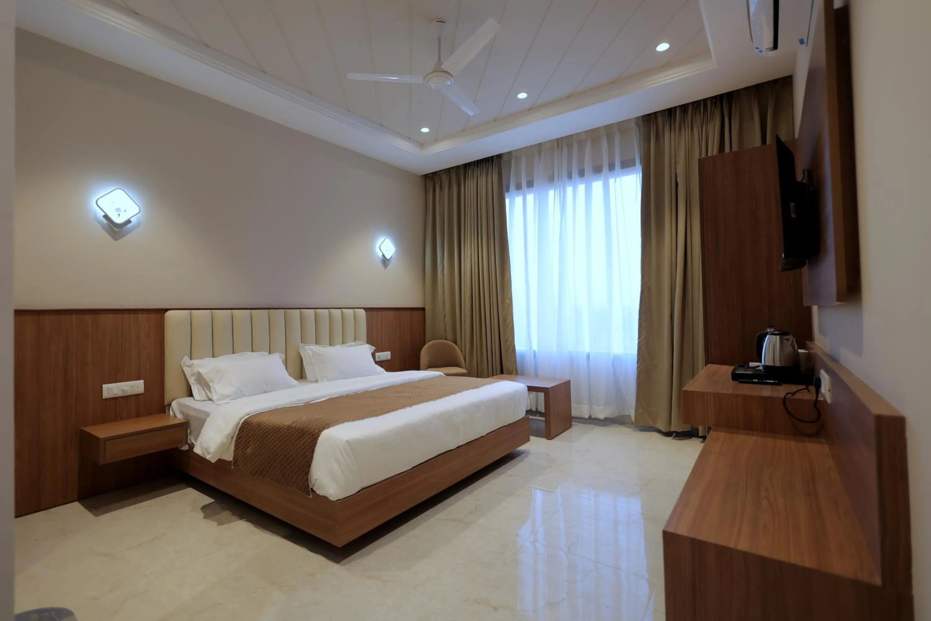 Hotel Regal Palm